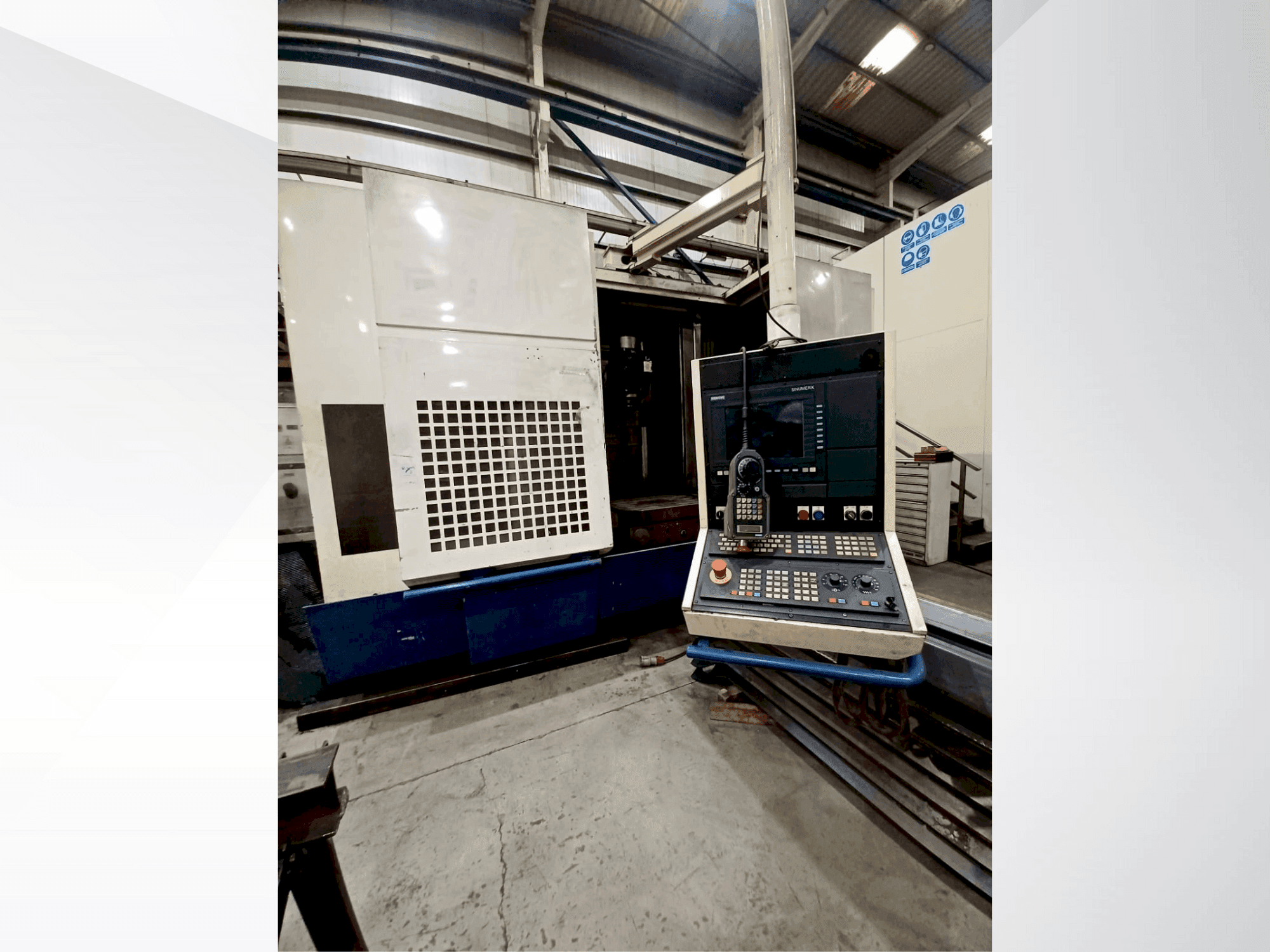 Koneen Huron EX-C etunäkymä