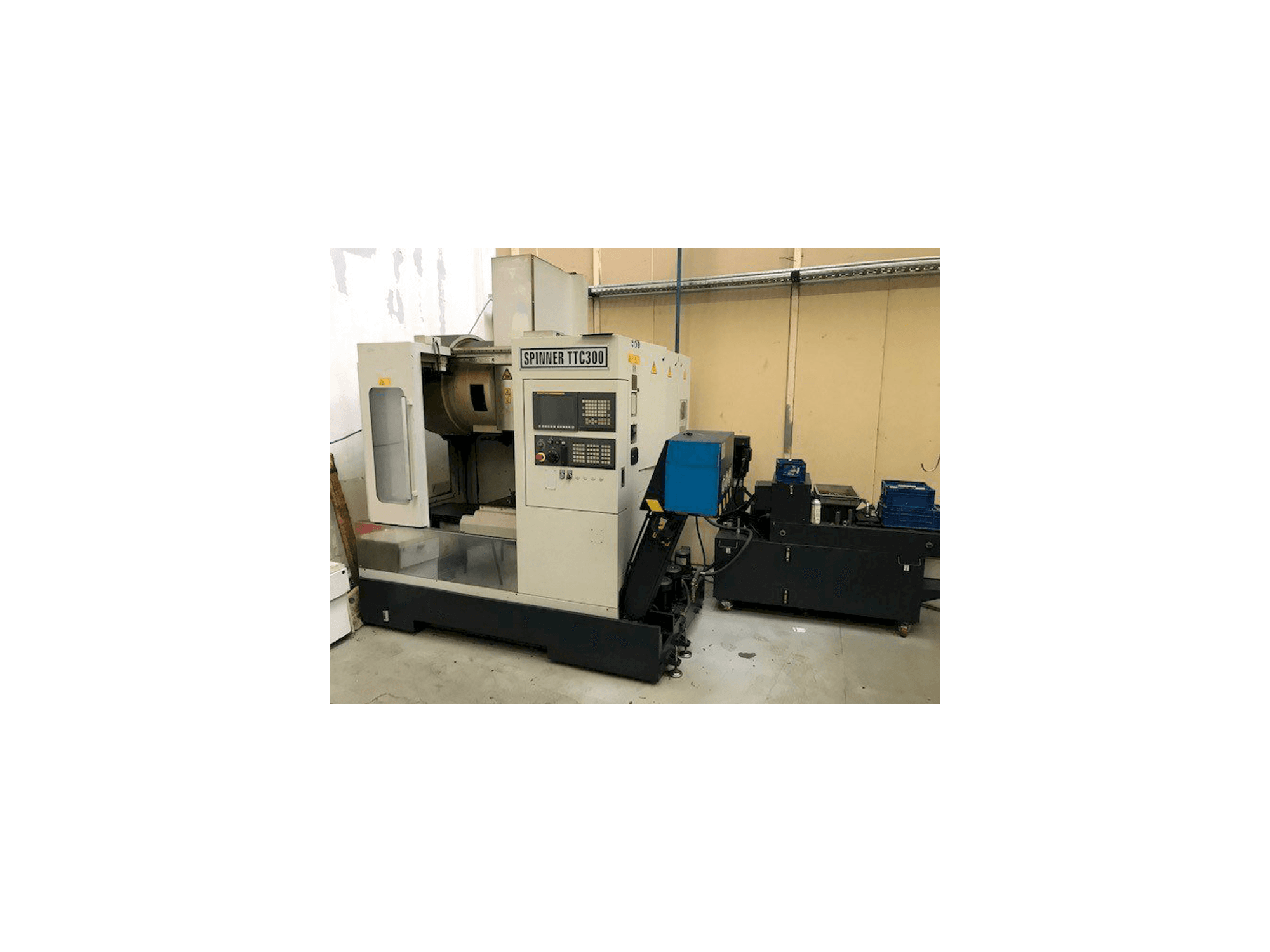 Koneen SPINNER TTC300 52 SMMCY etunäkymä