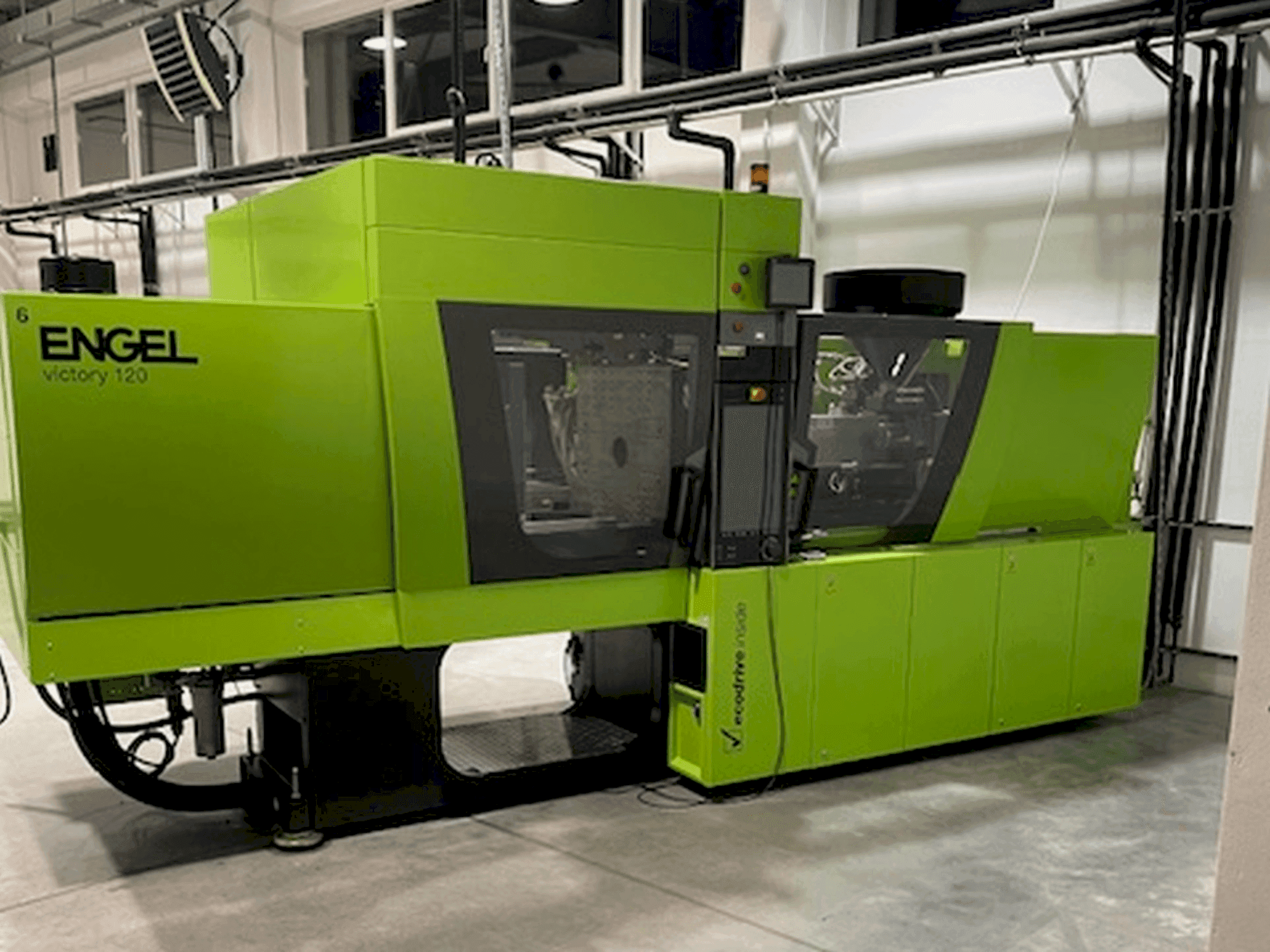 Koneen Engel Victory 650/120 tech etunäkymä