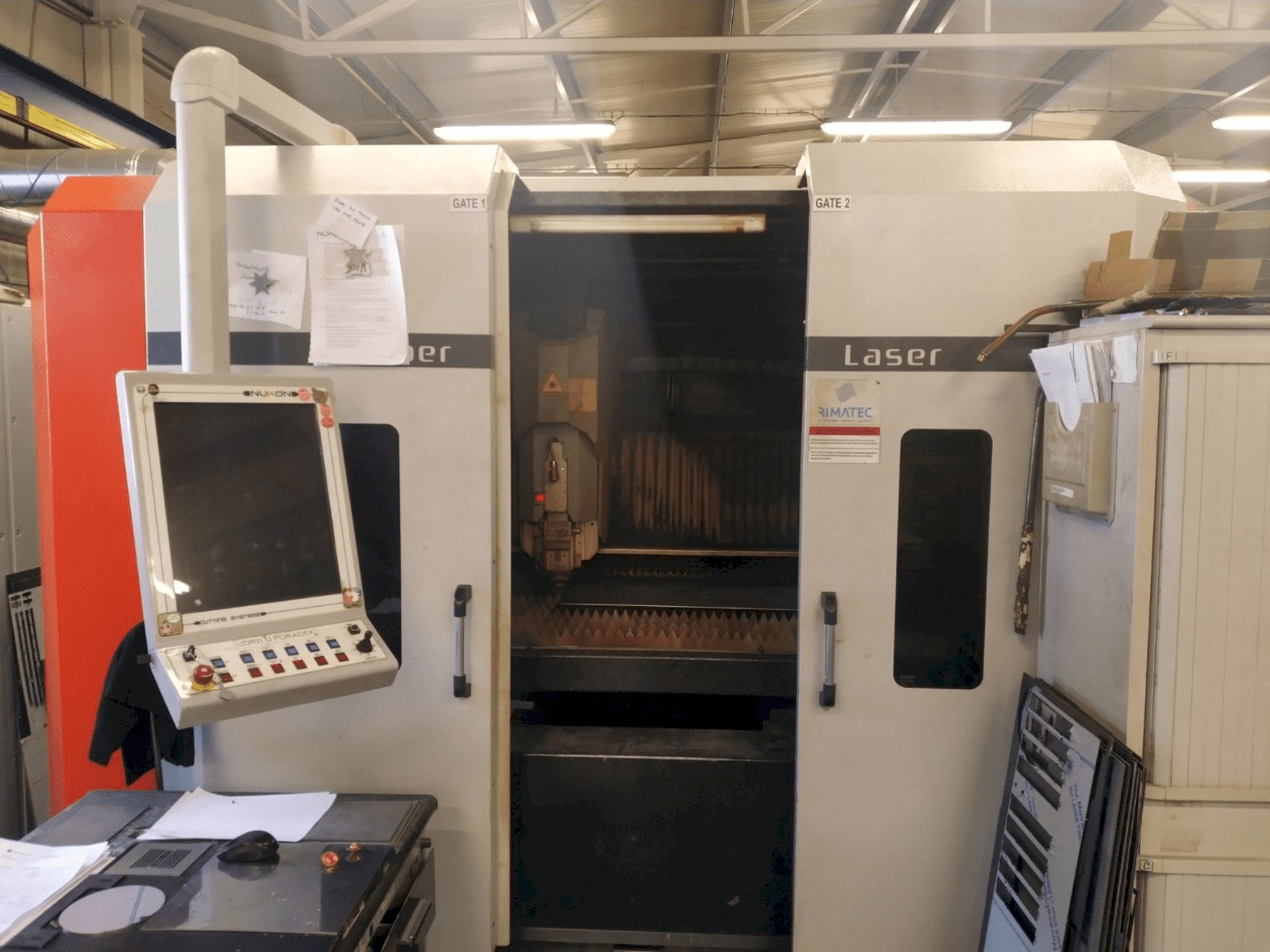 Koneen NUKON NF PRO 315 etunäkymä