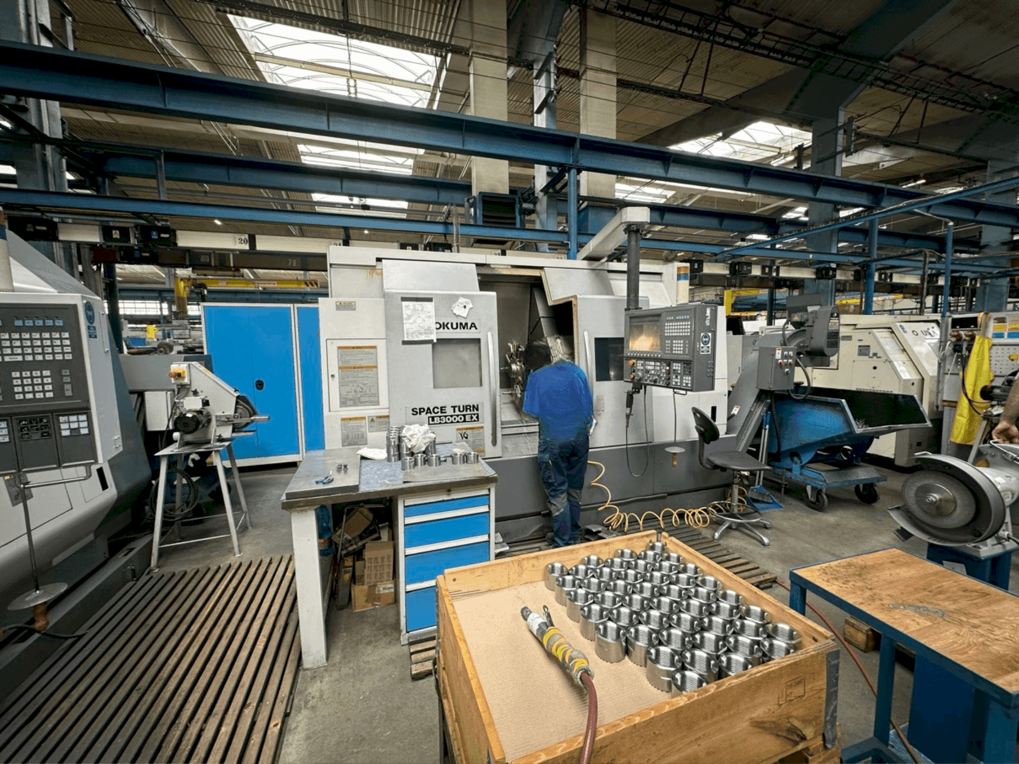 Koneen Okuma LB 3000 MY etunäkymä