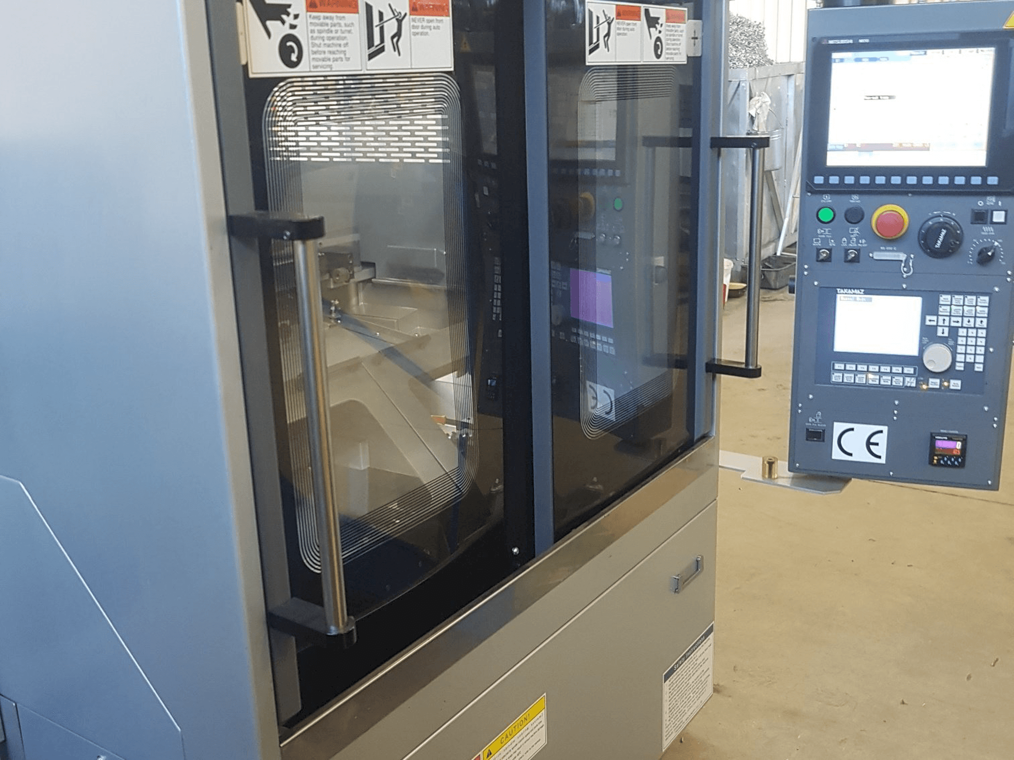 Koneen Takamaz XW-30 Plus etunäkymä