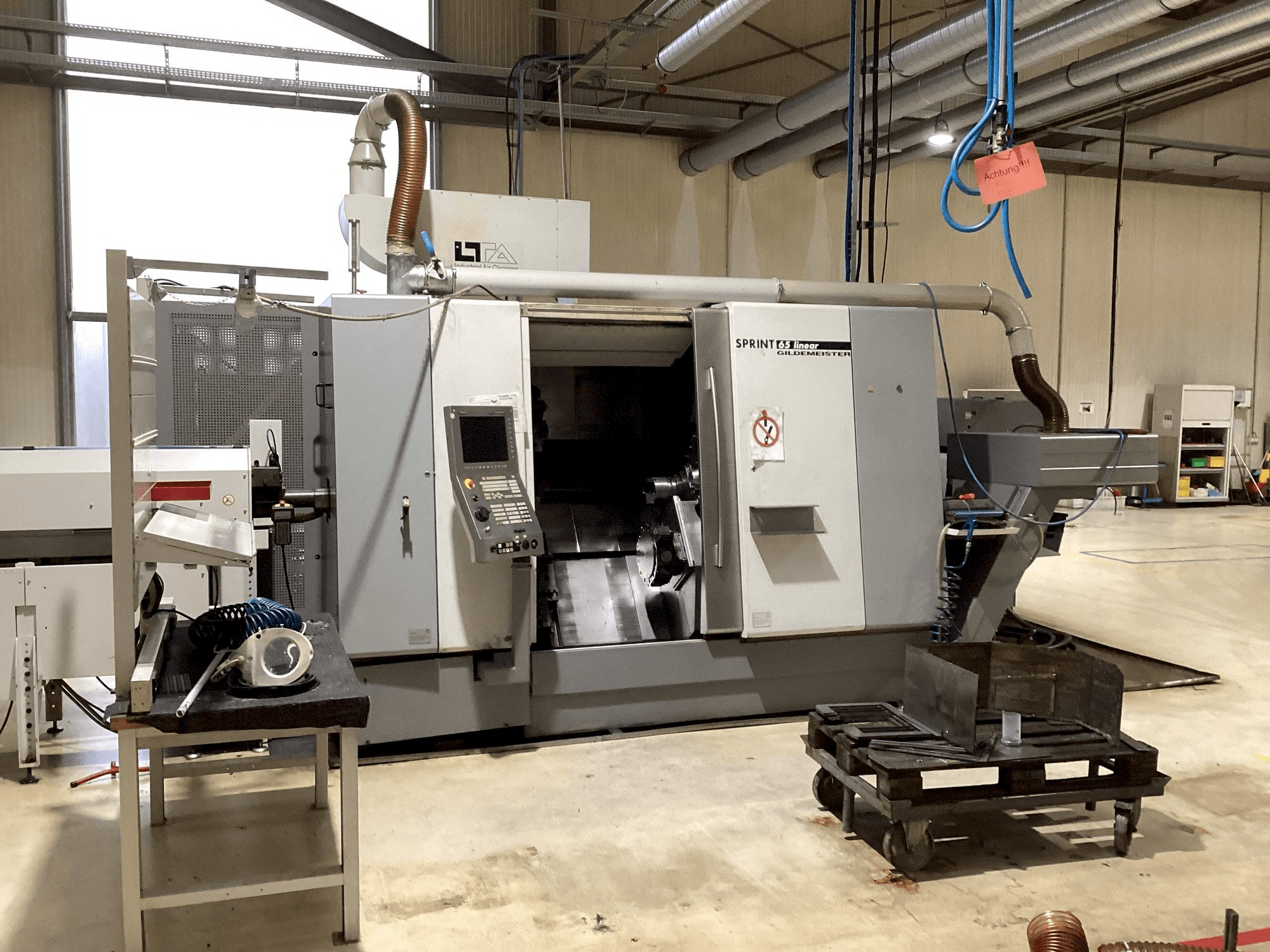 Koneen DMG GILDEMEISTER Sprint 65 Linear etunäkymä