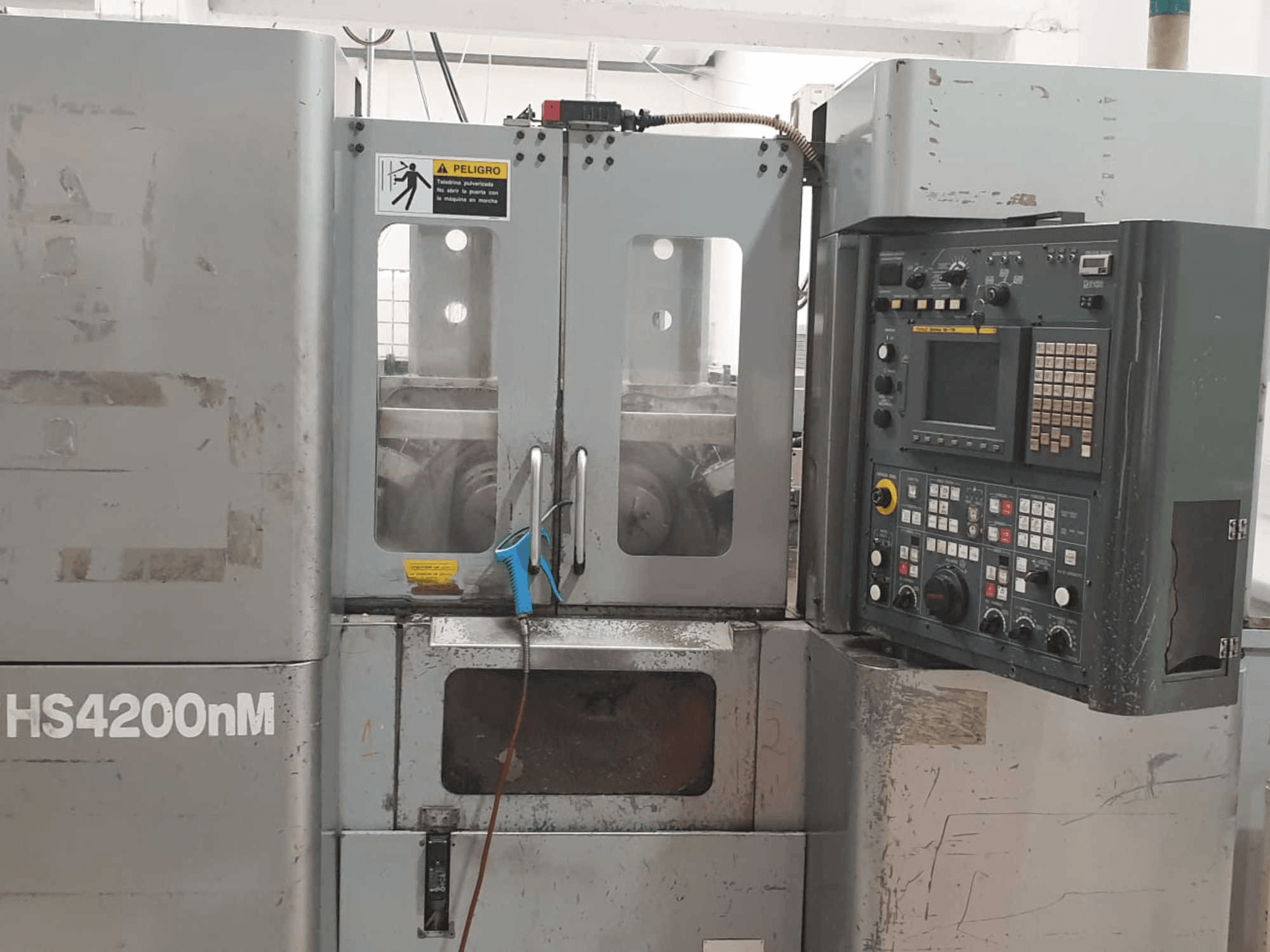 Koneen KITAKO HS4200NM etunäkymä