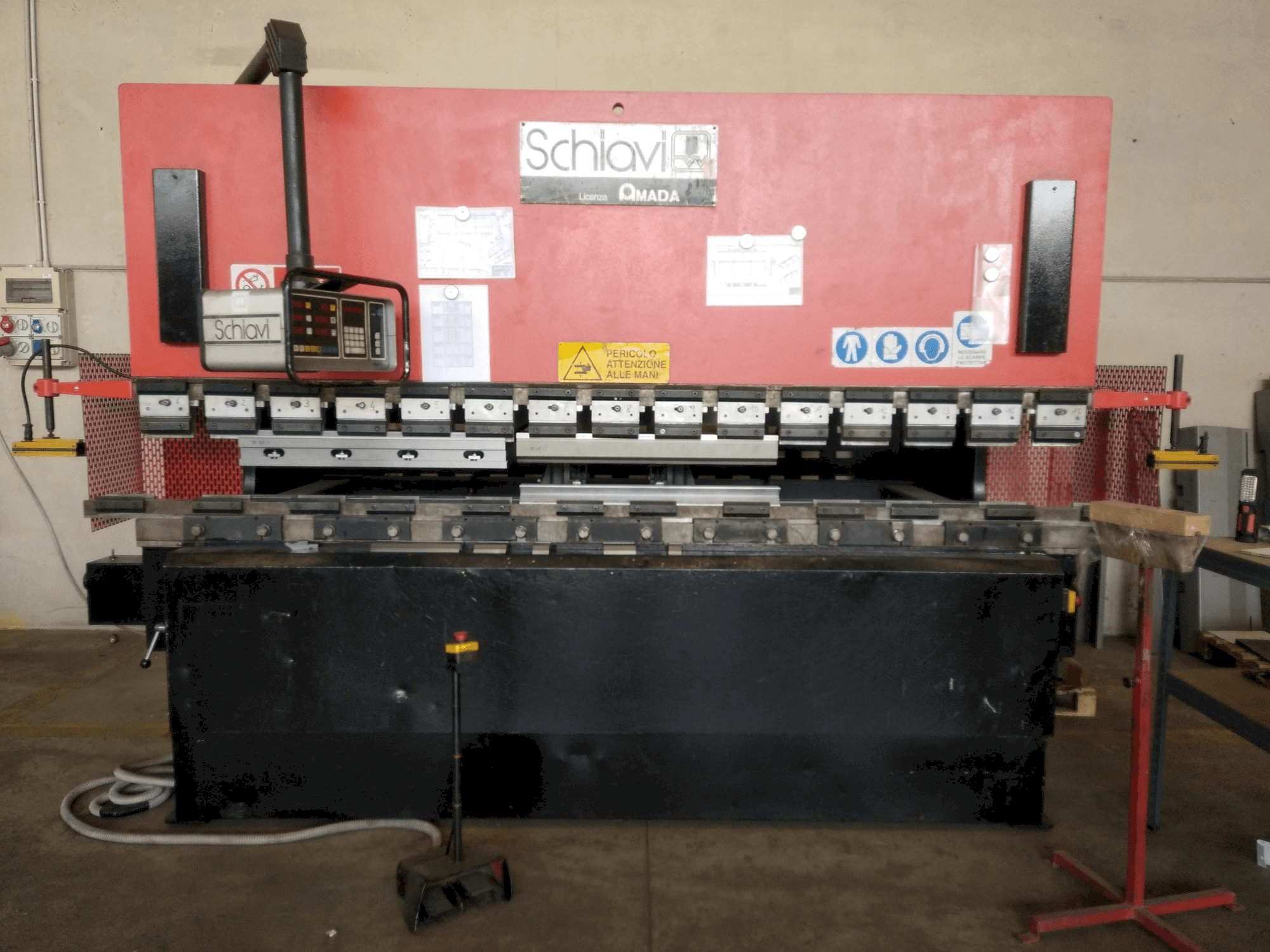 Koneen Schiavi ITS 103 etunäkymä