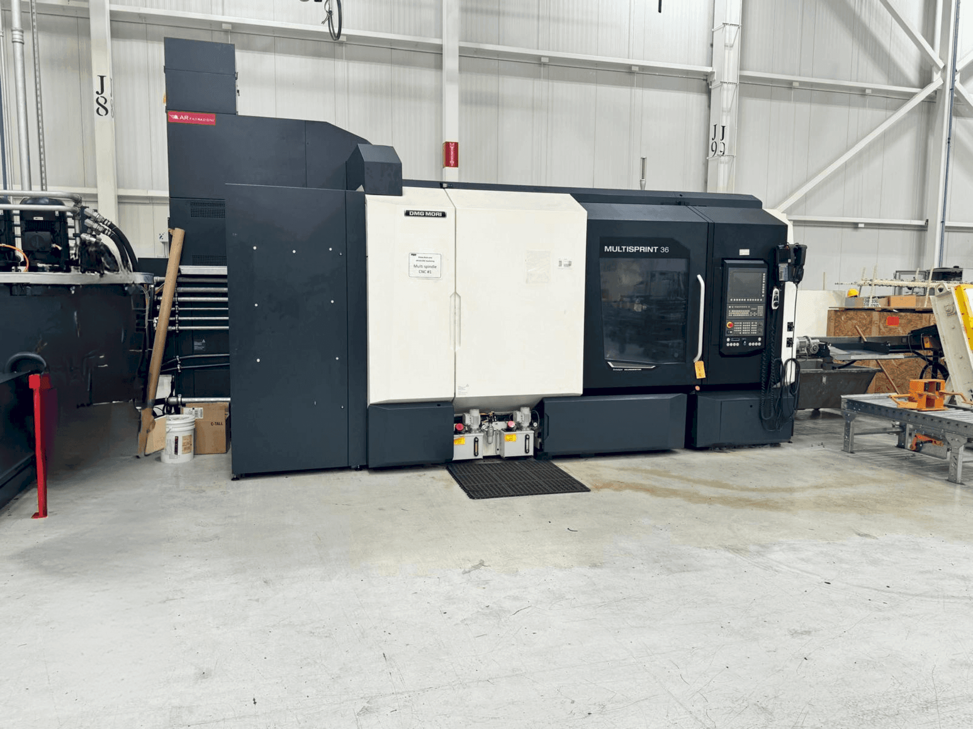 Koneen DMG MORI Multisprint 36 etunäkymä