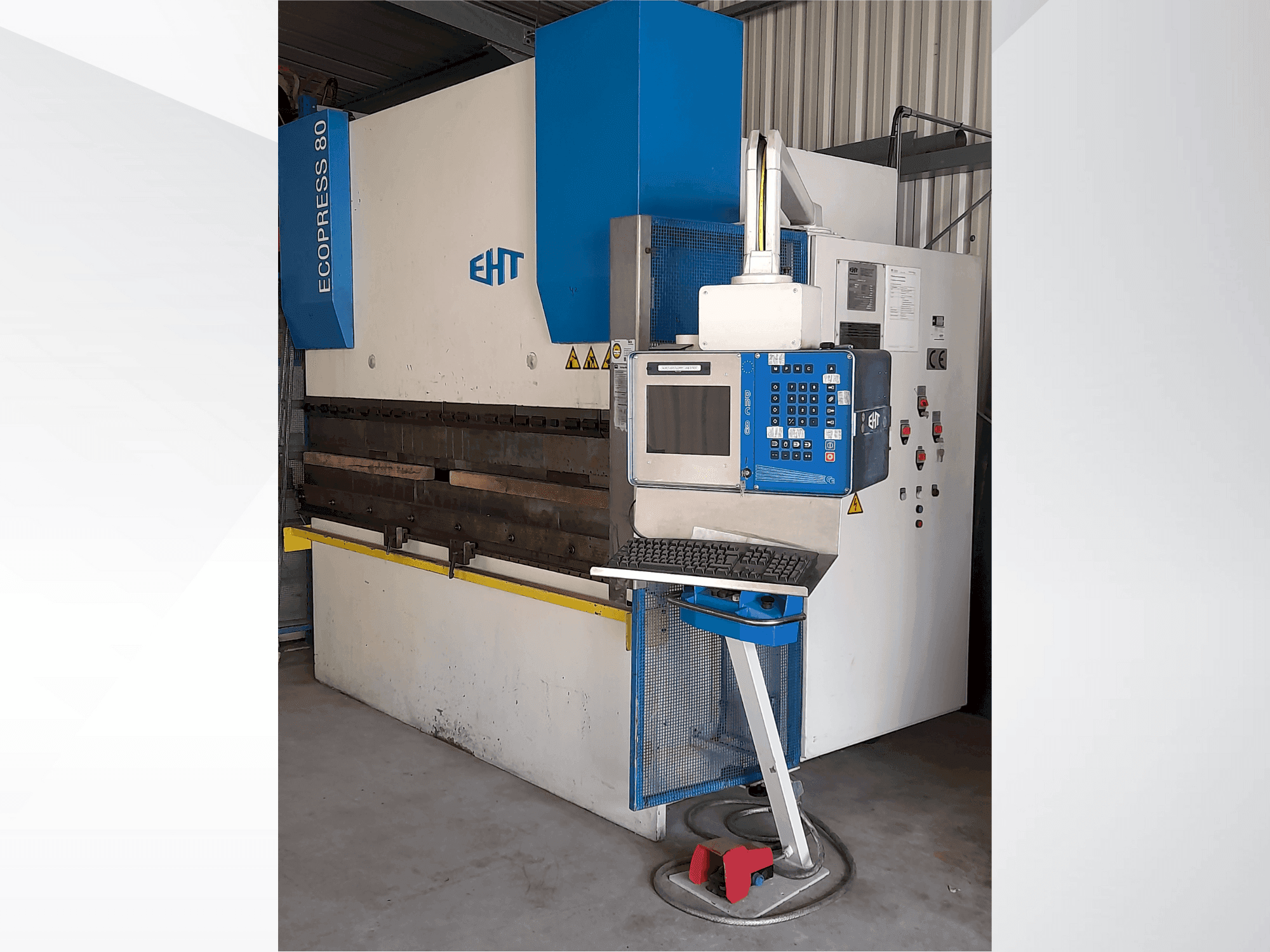 Koneen EHT Ecopress 80 etunäkymä