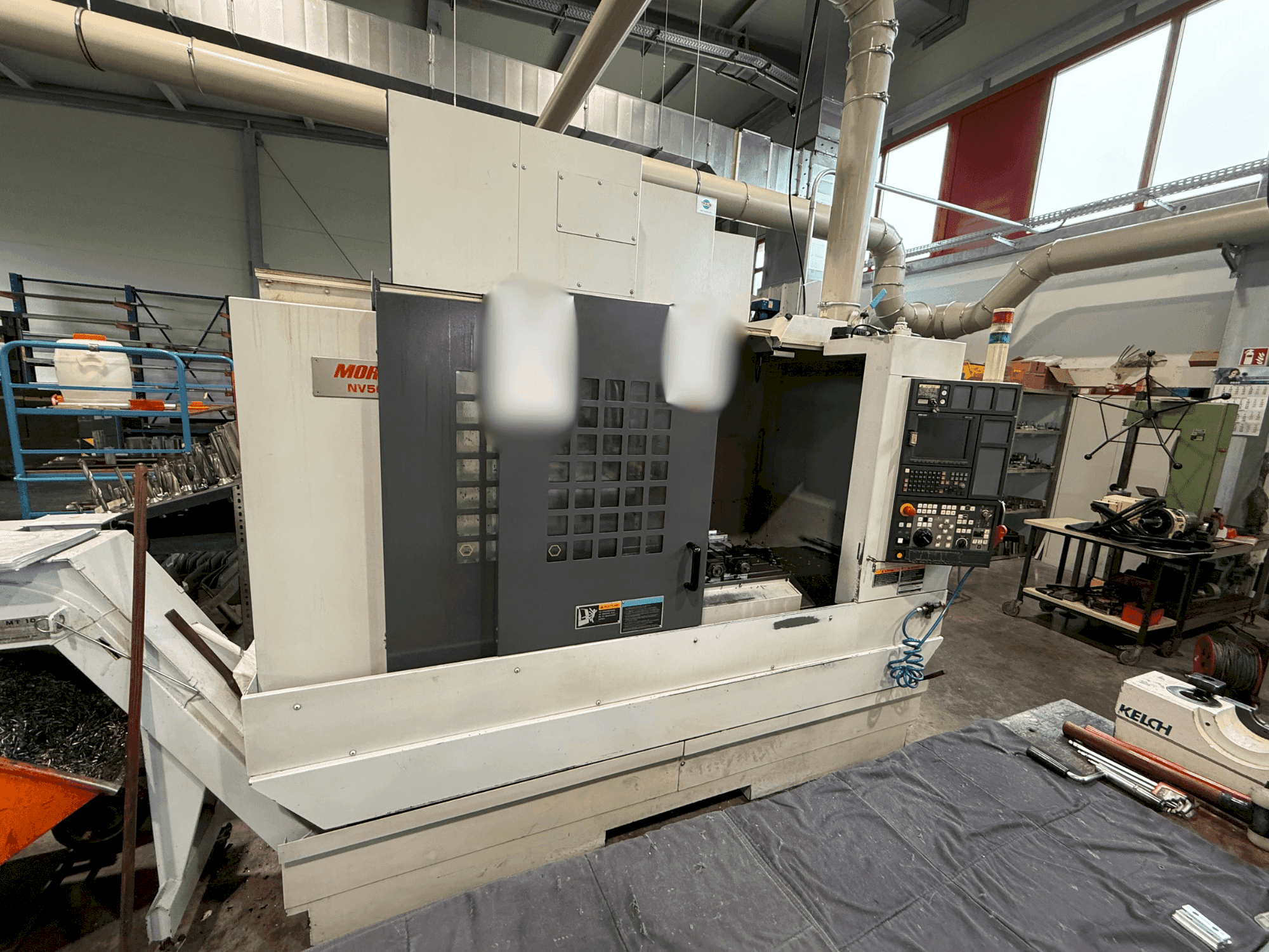 Koneen MORI SEIKI NV 5000 a1 B/40 etunäkymä