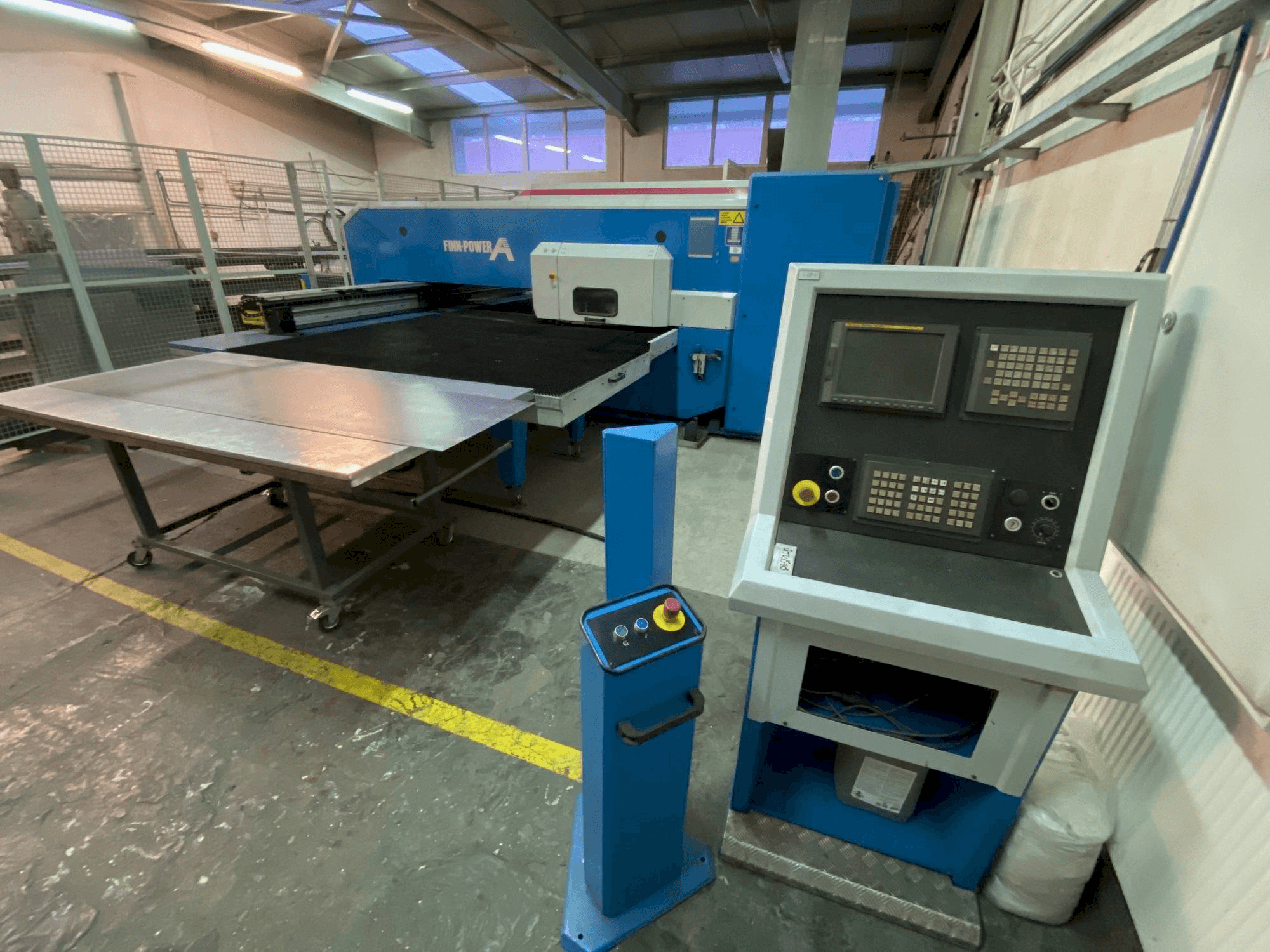 Koneen Finn-Power A 5 F etunäkymä