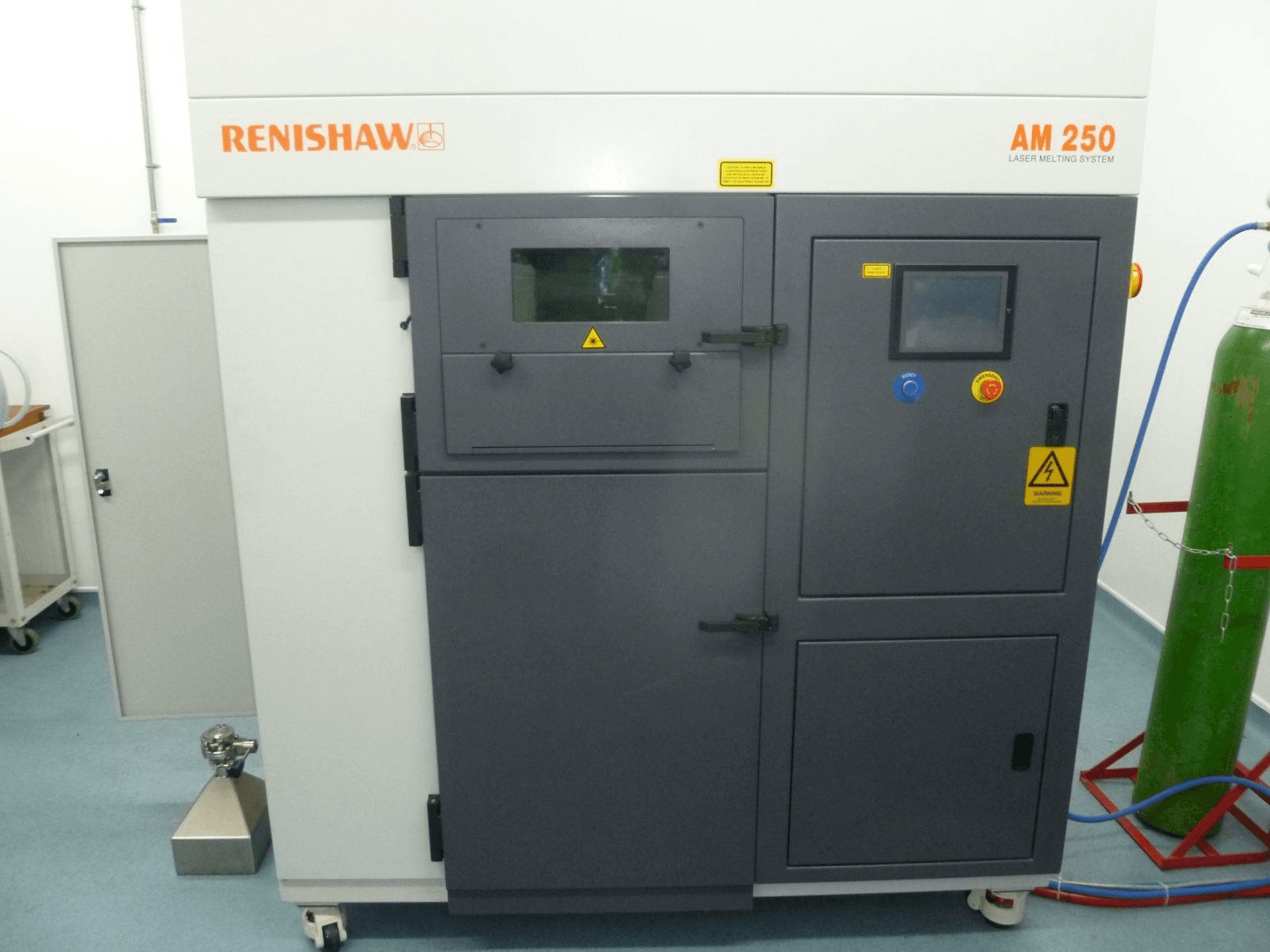 Koneen RENISHAW AM 250 etunäkymä