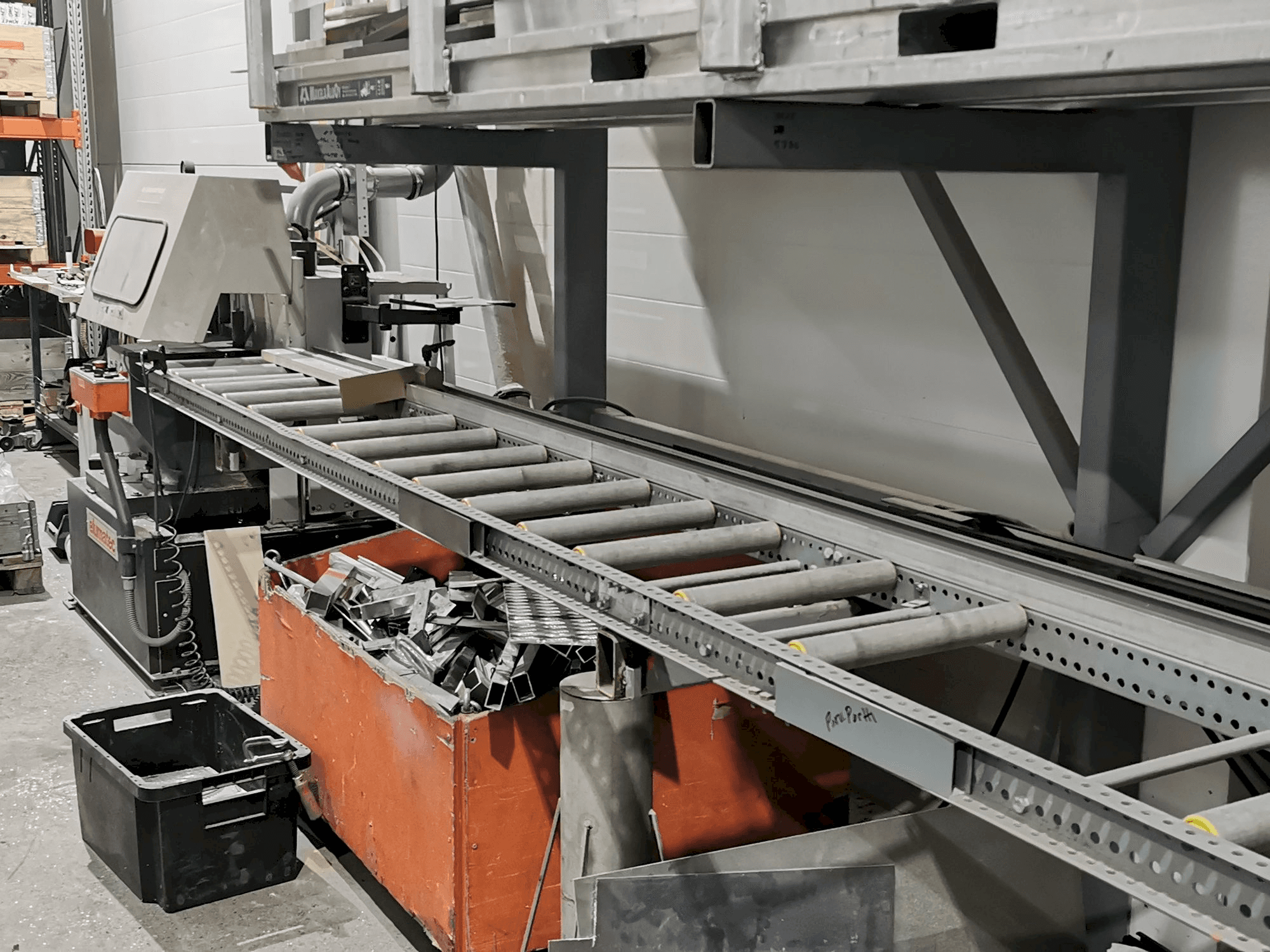 Koneen Elumatec MGS 105/01 etunäkymä