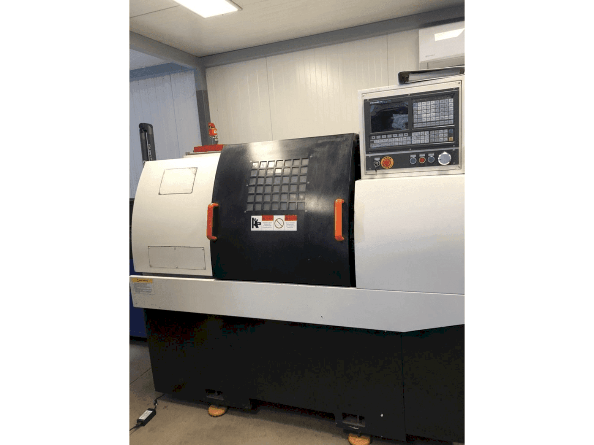 Koneen CORMARK CK6232L etunäkymä