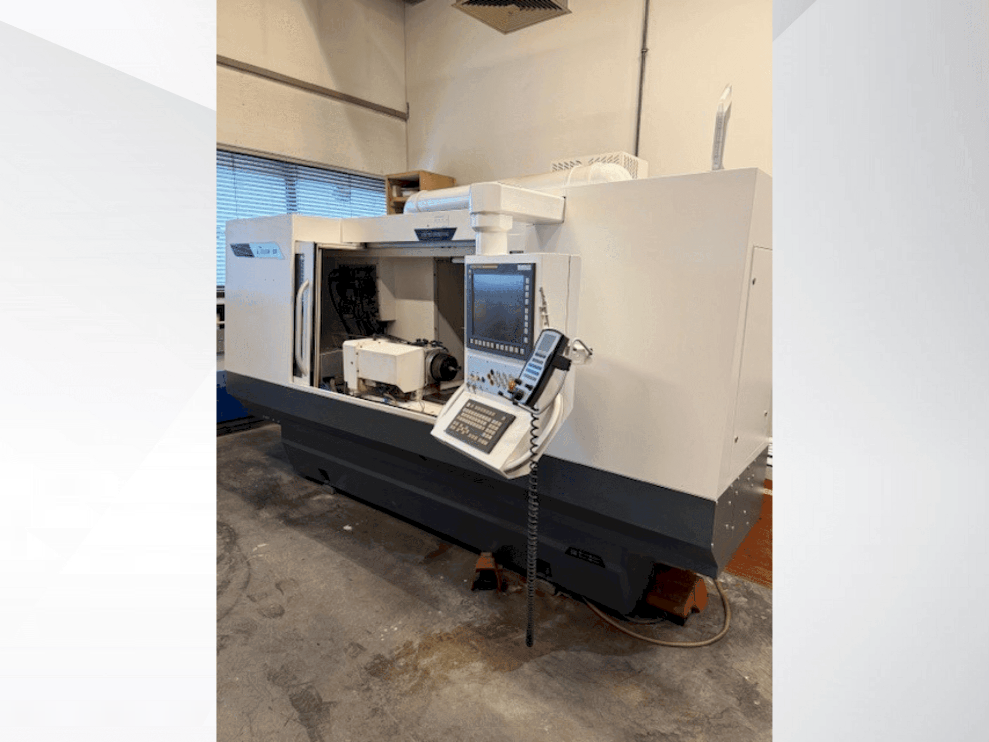 Koneen STUDER S31 etunäkymä