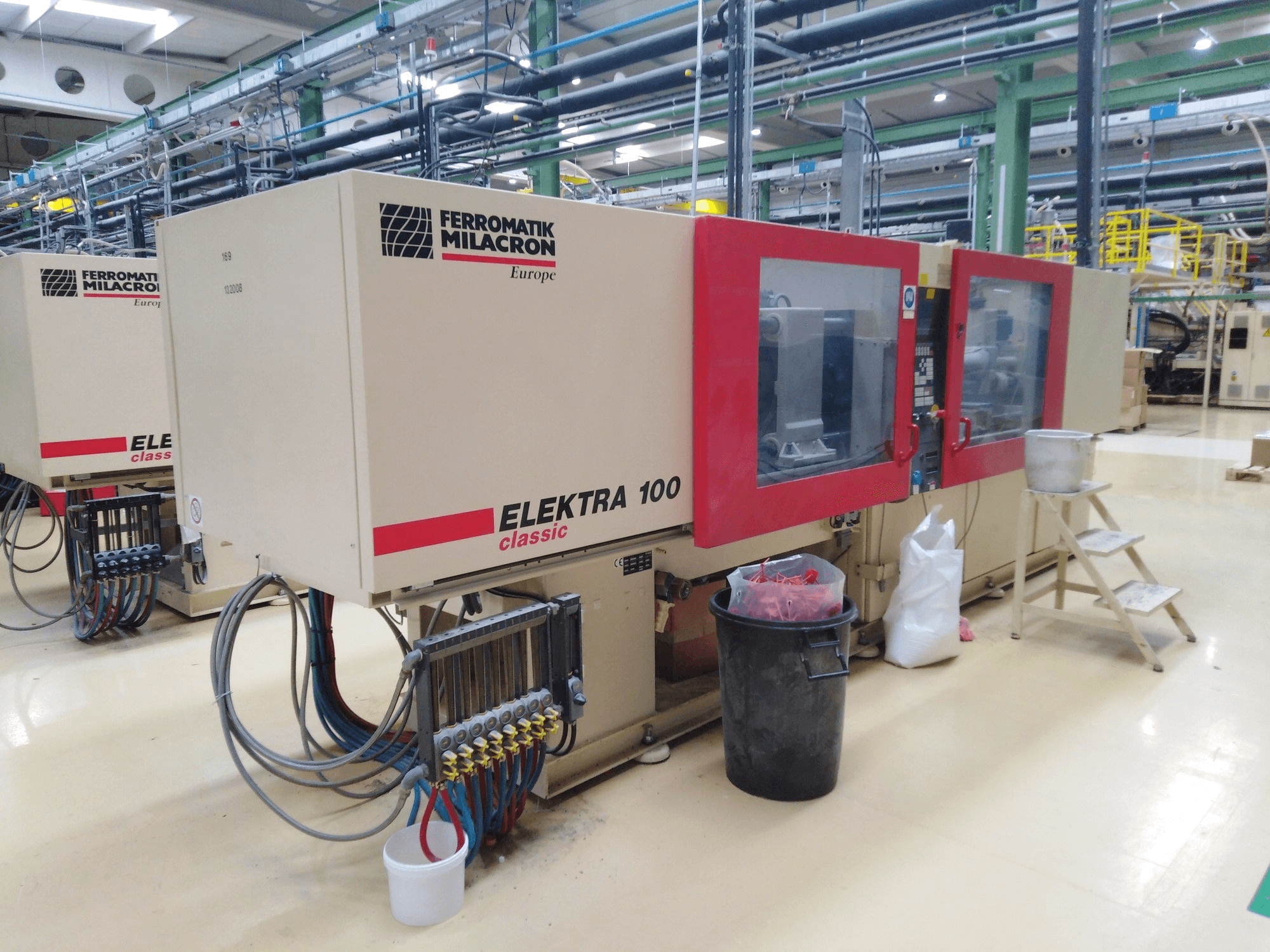 Koneen Ferromatik Electra 100 etunäkymä
