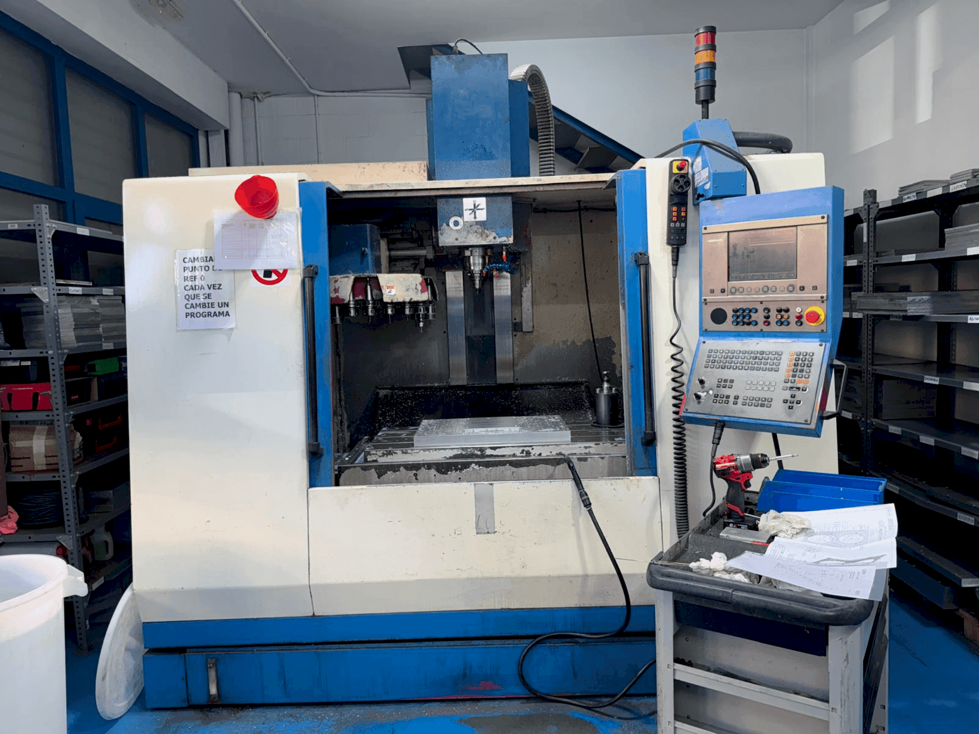 Koneen LAGUN GVC 1000 etunäkymä