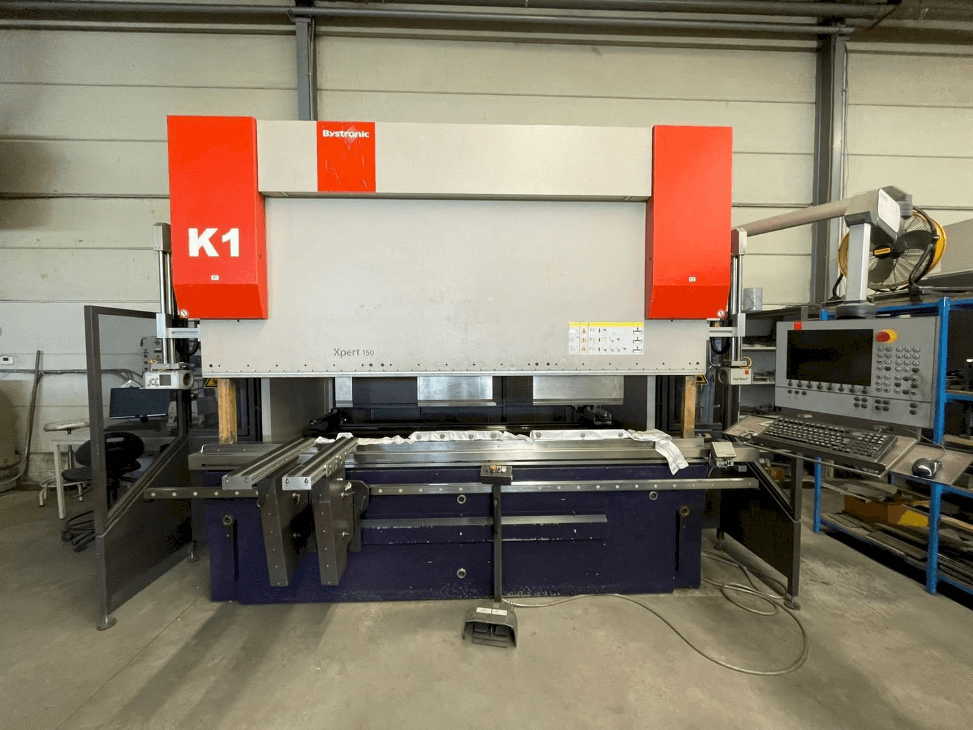 Koneen Bystronic Xpert 150 x 3100 etunäkymä