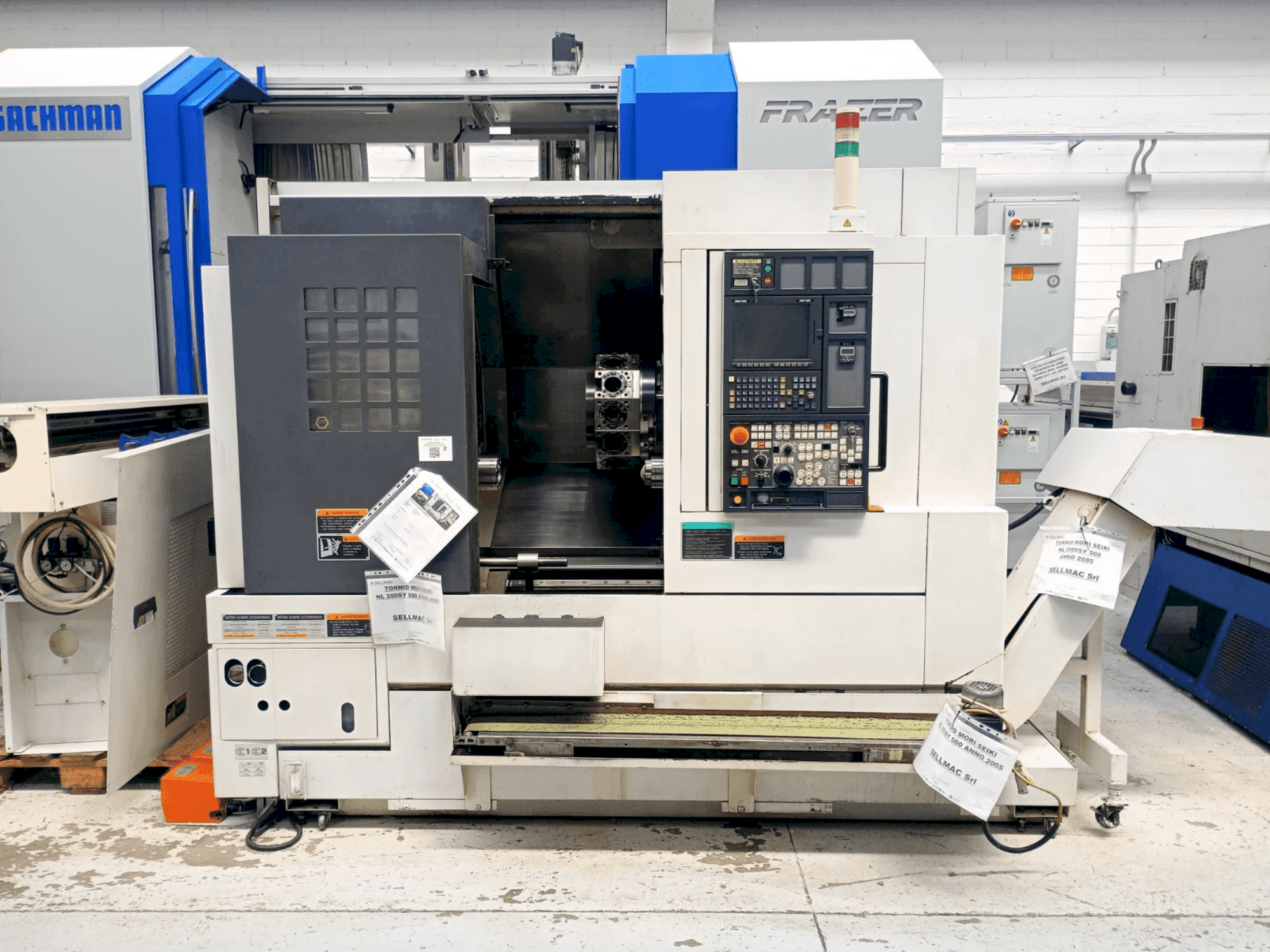 Koneen MORI SEIKI NL2000SY/500 etunäkymä