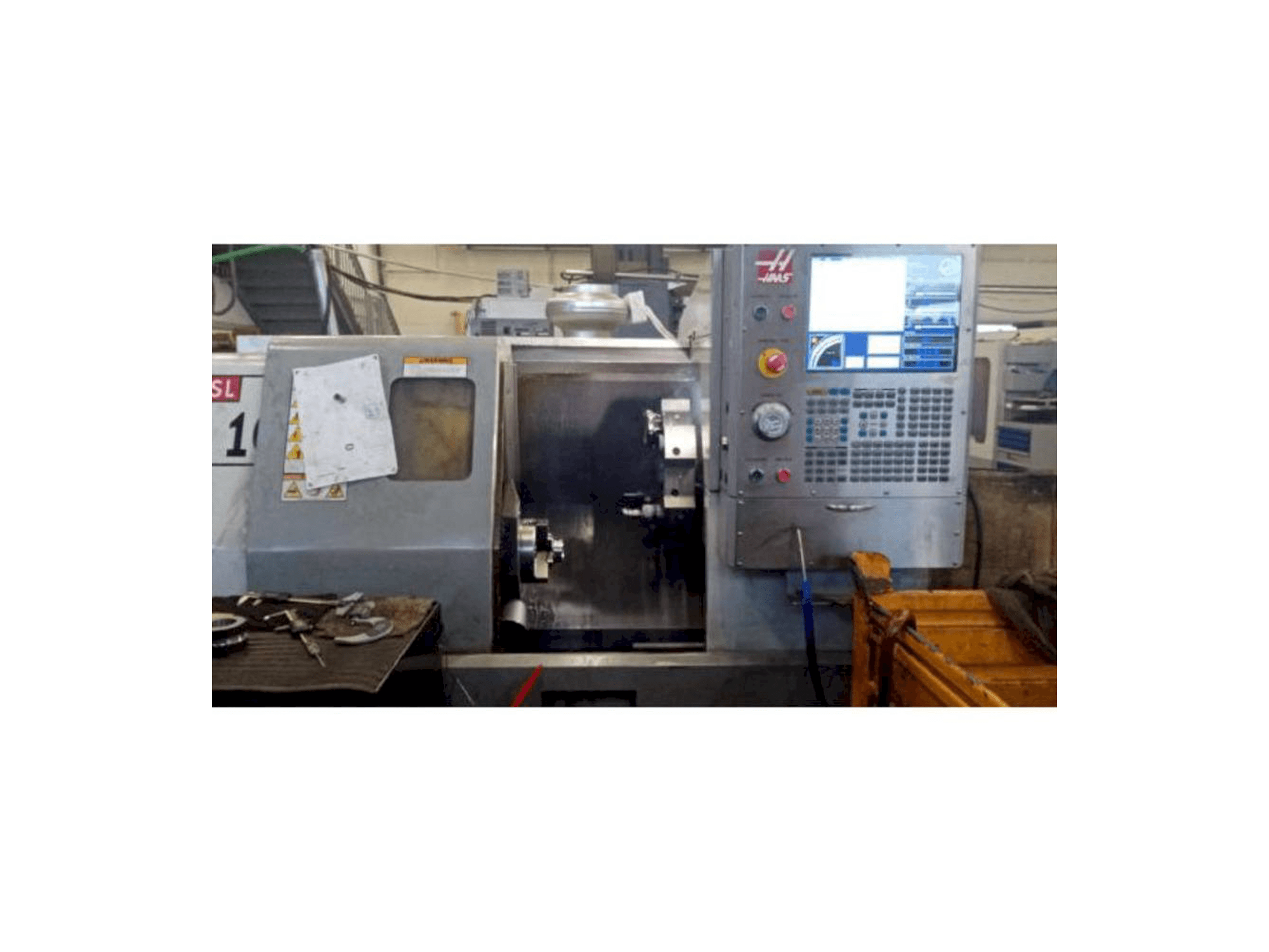 Koneen HAAS SL-10 etunäkymä
