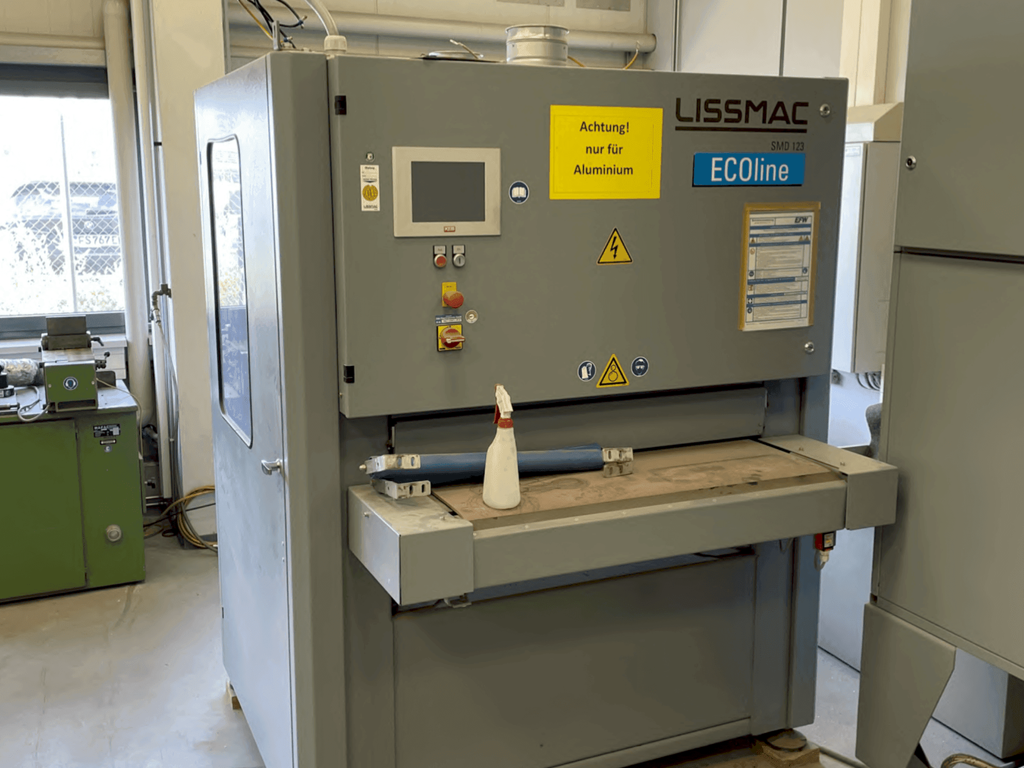 Koneen LISSMAC SMD 123 RE etunäkymä