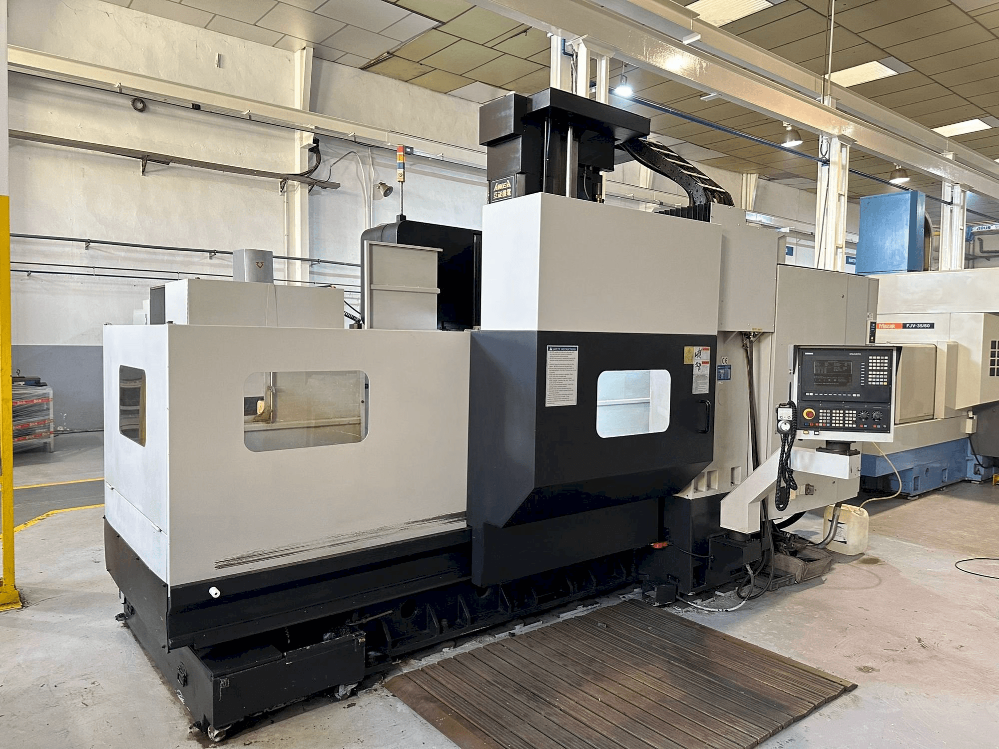 Koneen AWEA VP2012 etunäkymä