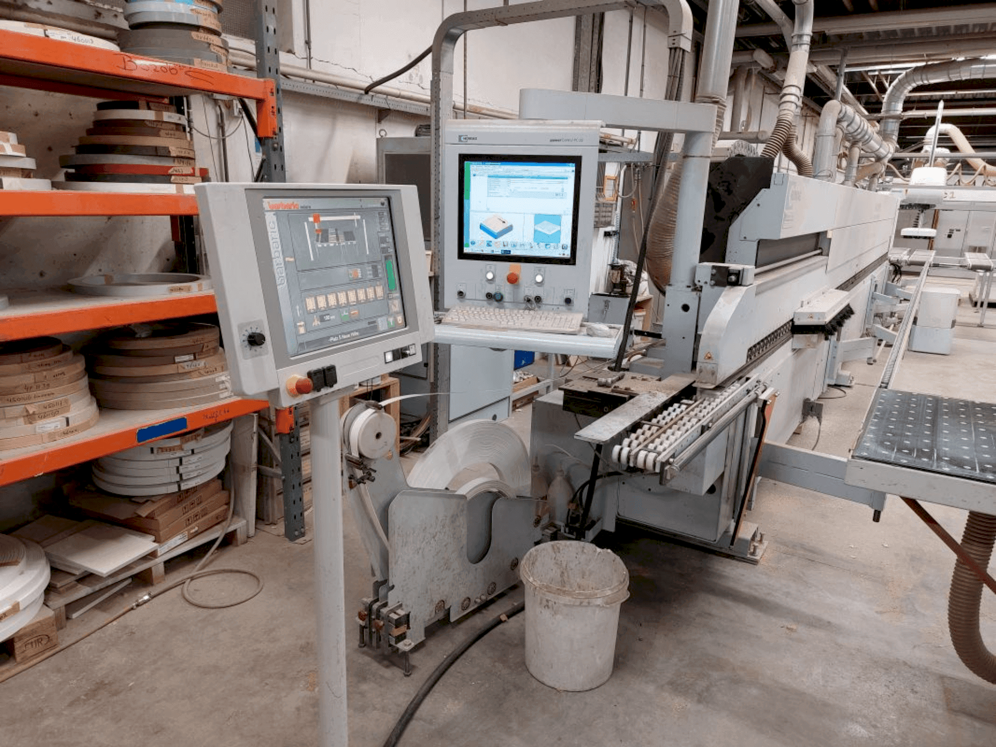 Koneen HOMAG KAL 330/9/A6/L etunäkymä