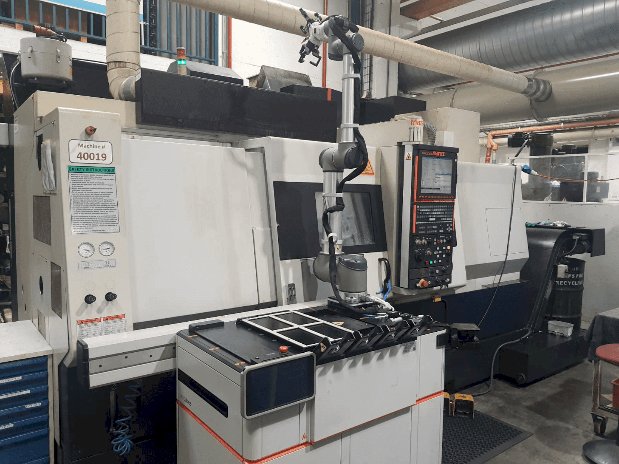 Koneen Mazak INTEGREX 200-IV ST etunäkymä