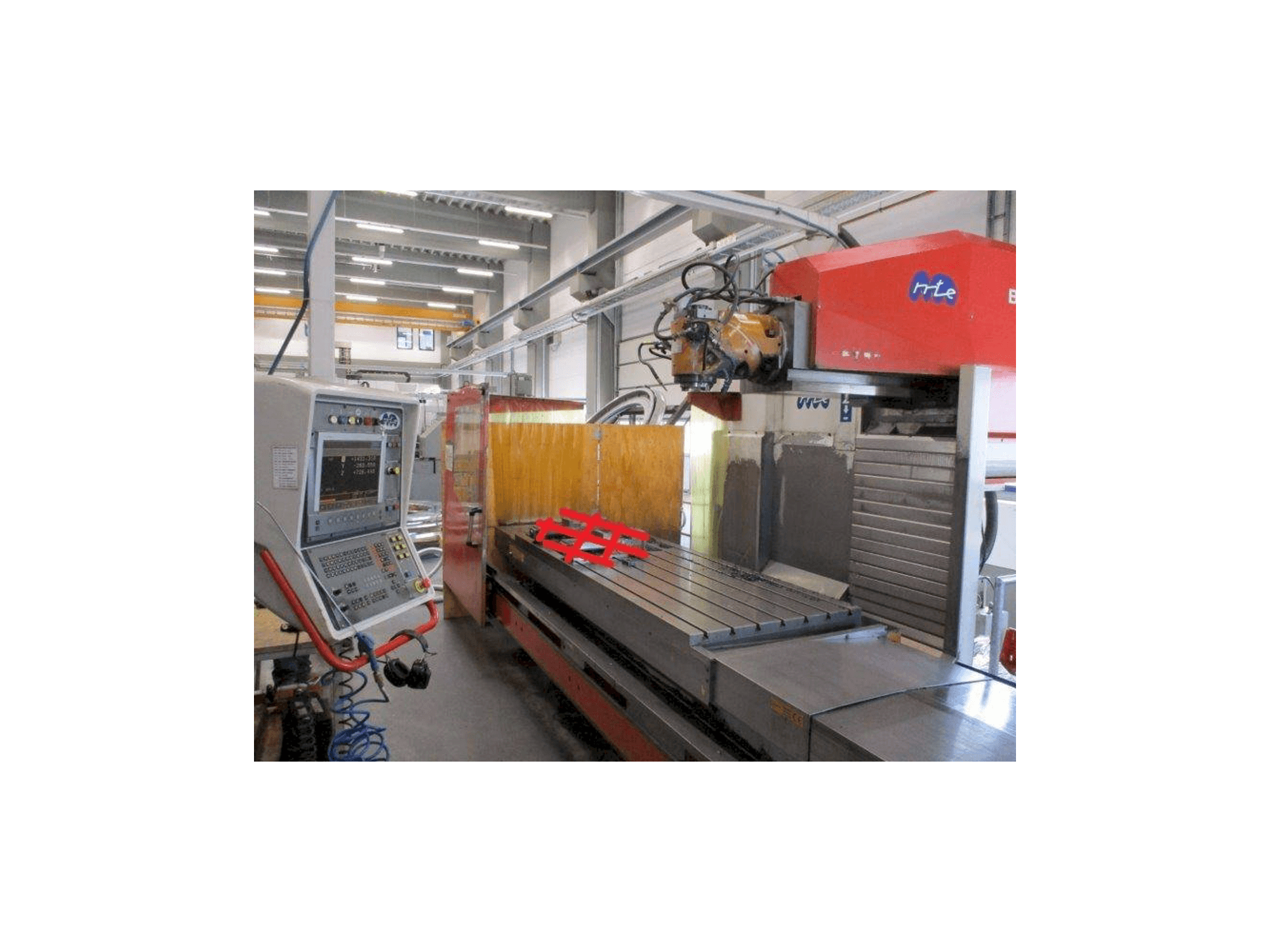 Koneen MTE BF-2700 etunäkymä