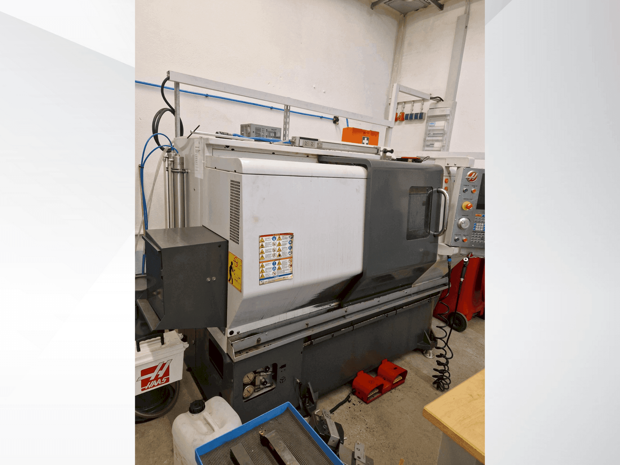 Koneen HAAS ST-10Y etunäkymä