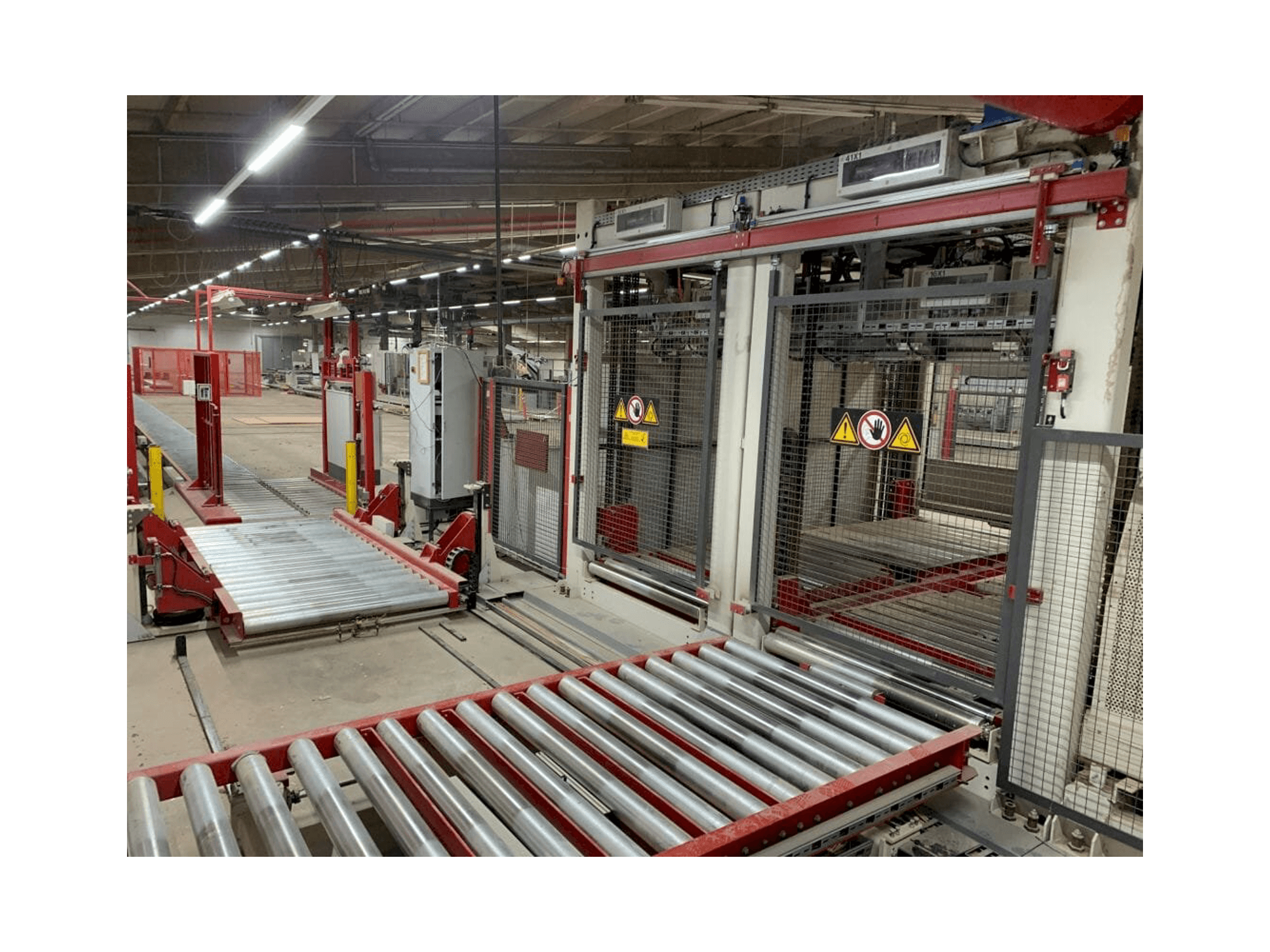 Koneen IMA AM33 - 3000 /1300 Systems etunäkymä