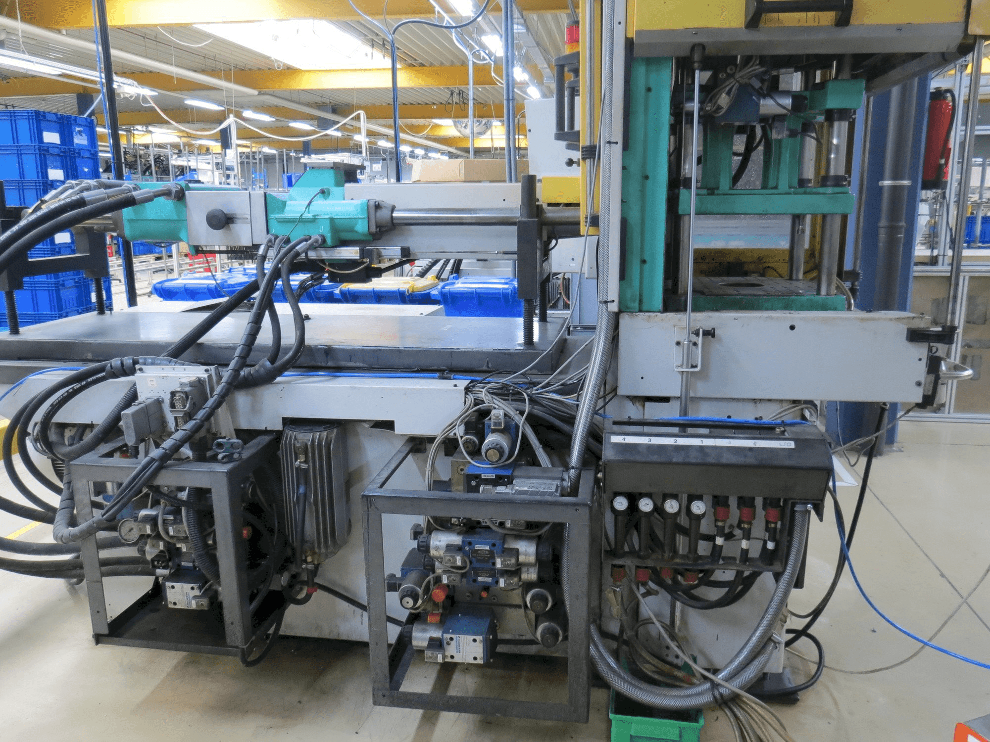 Koneen Arburg Allrounder 320 C / S 500-250 Vo etunäkymä