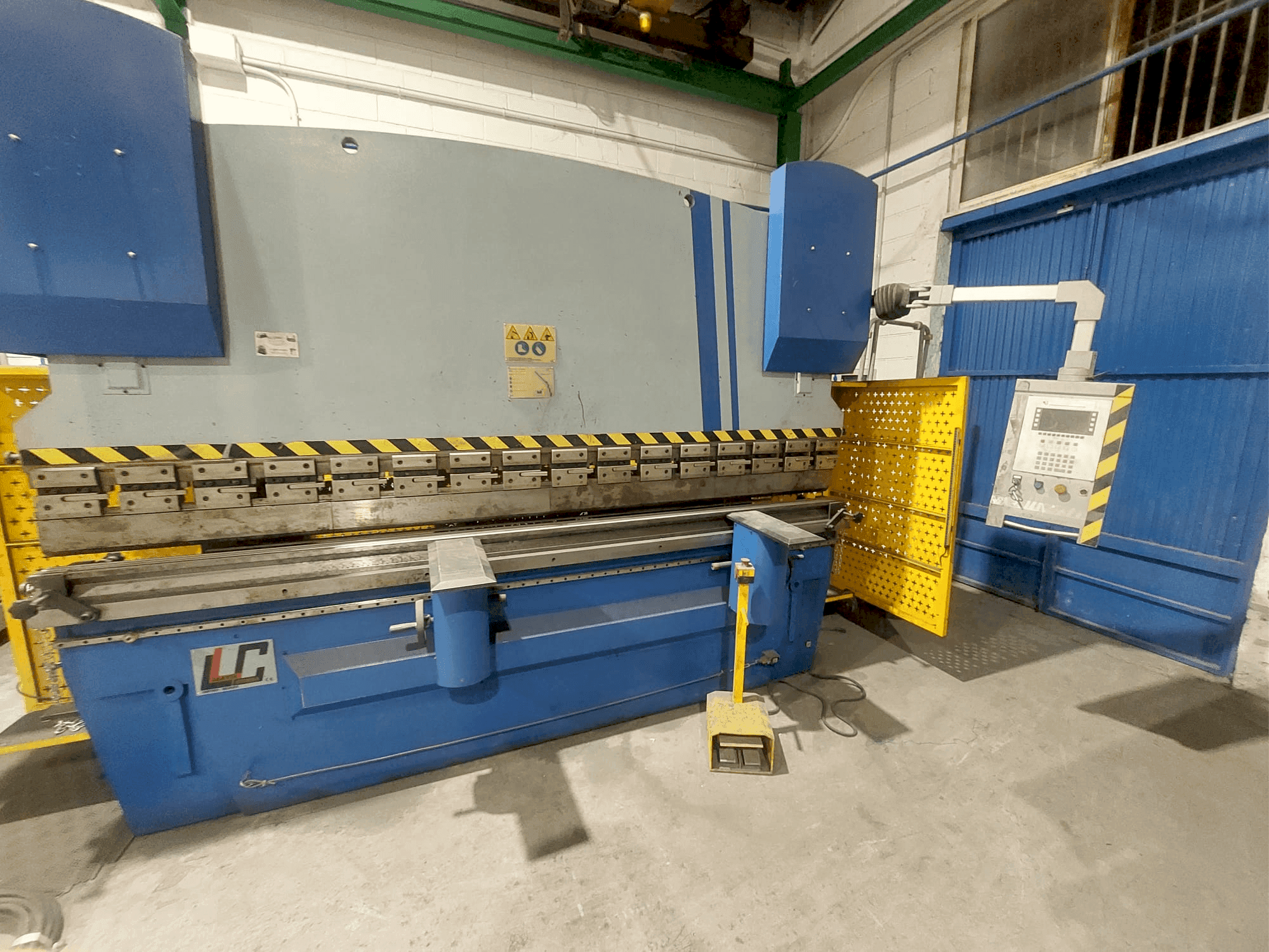 Koneen FEYSAMA LLC PH 125/3200 etunäkymä