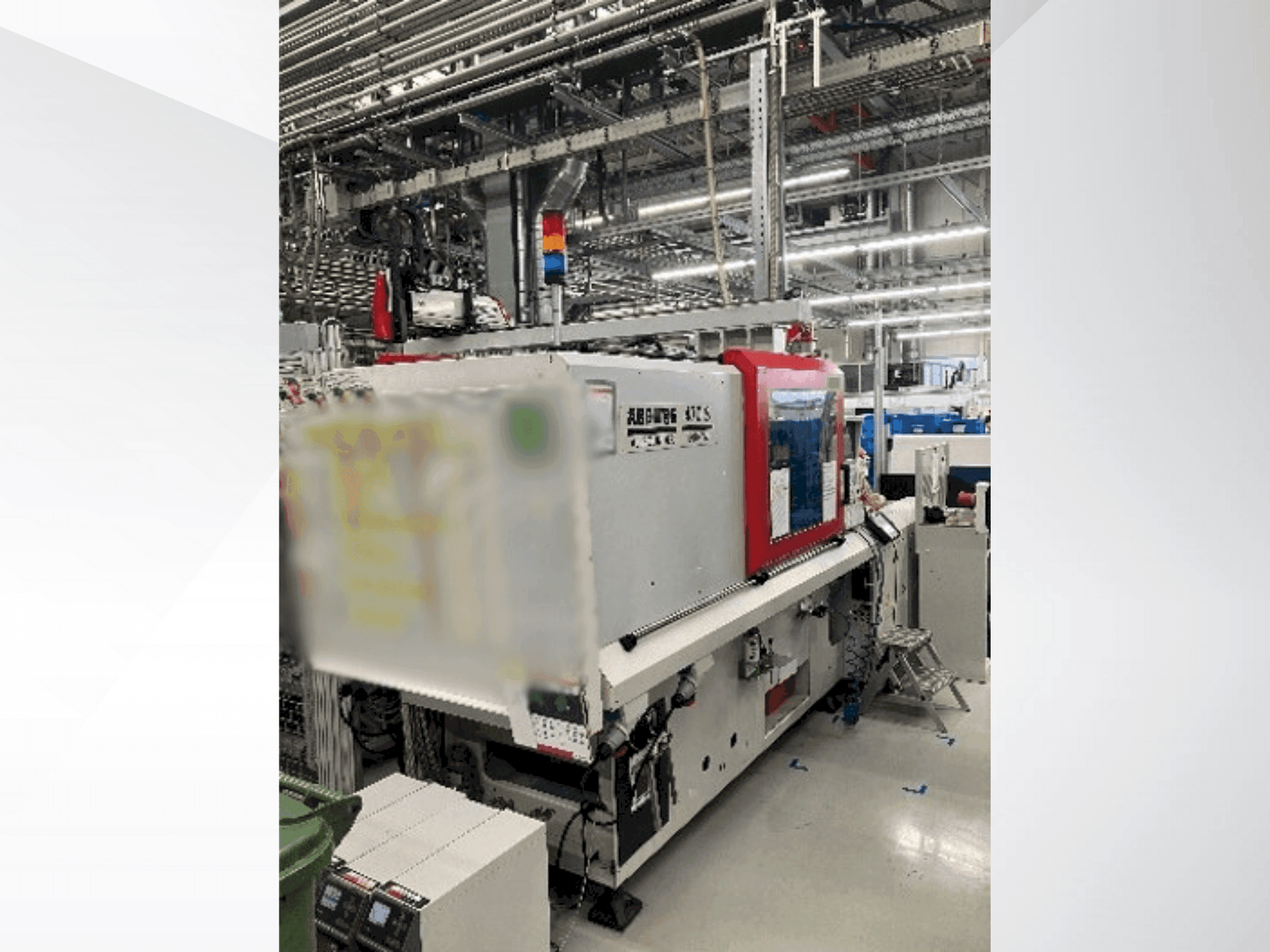 Koneen Arburg Allrounder 470 S 1300-350 etunäkymä