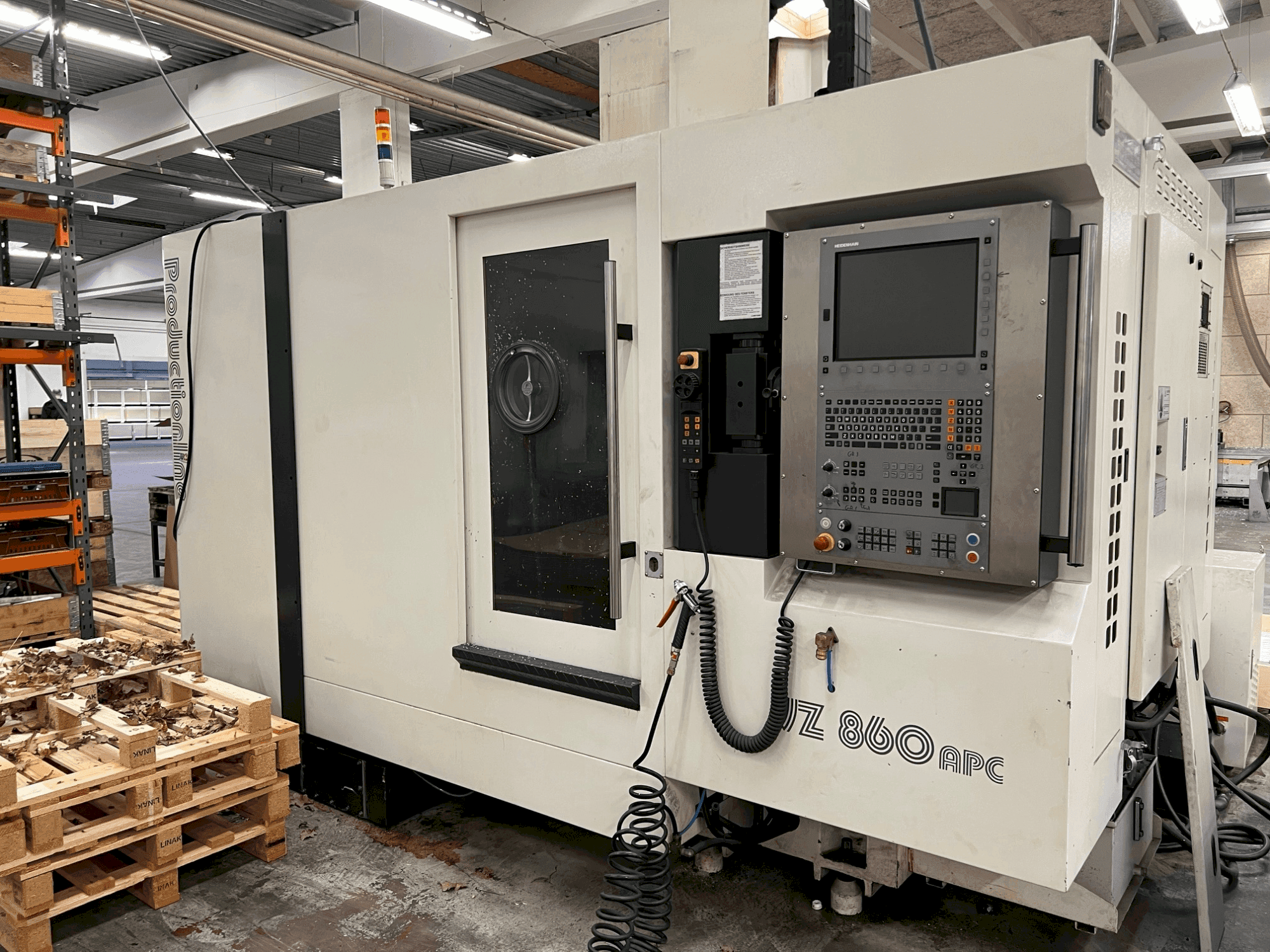 Koneen WEMAS VZ 860 APC etunäkymä