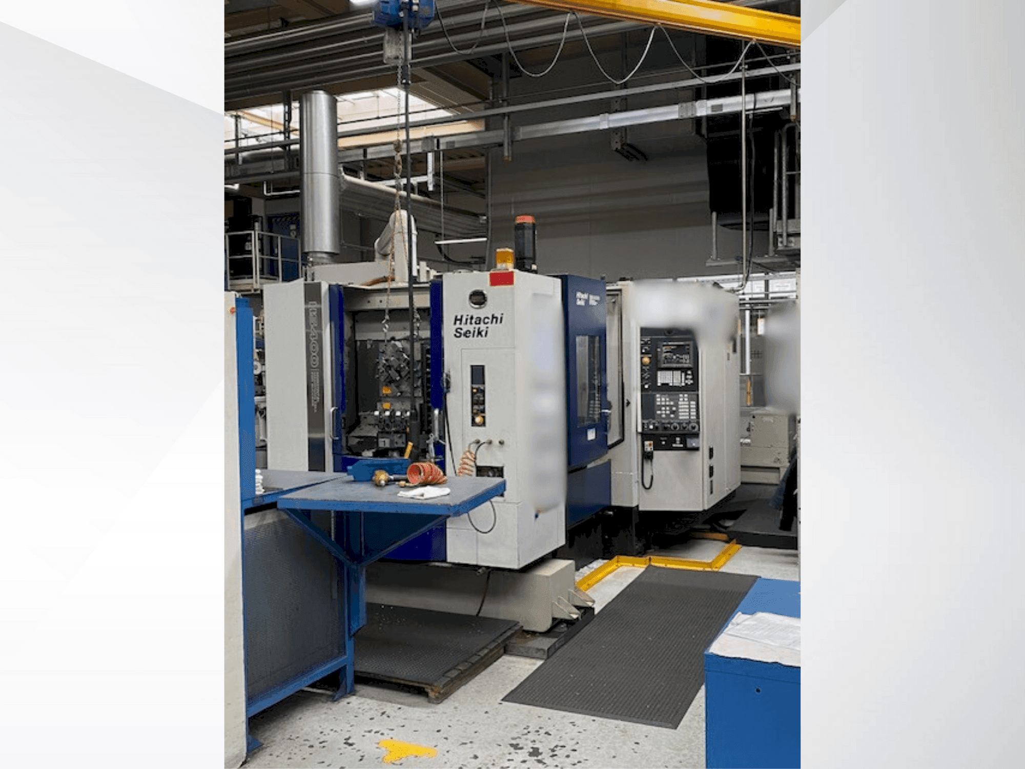 Koneen HITACHI SEIKI HS 400 etunäkymä