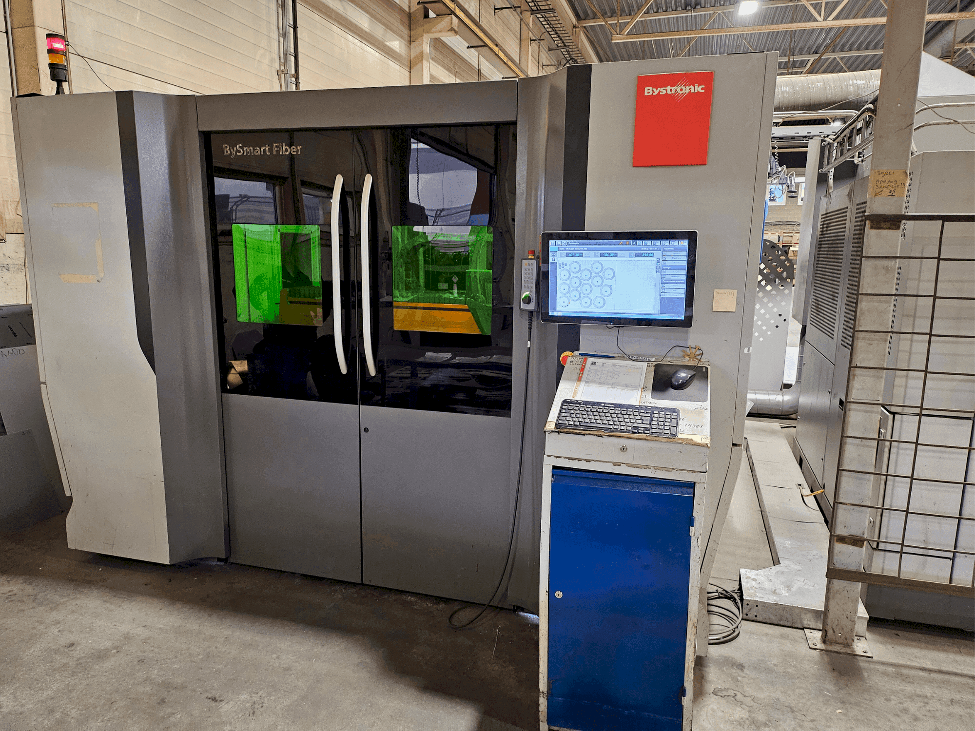 Koneen Bystronic BySmart Fiber 3015 6KW etunäkymä