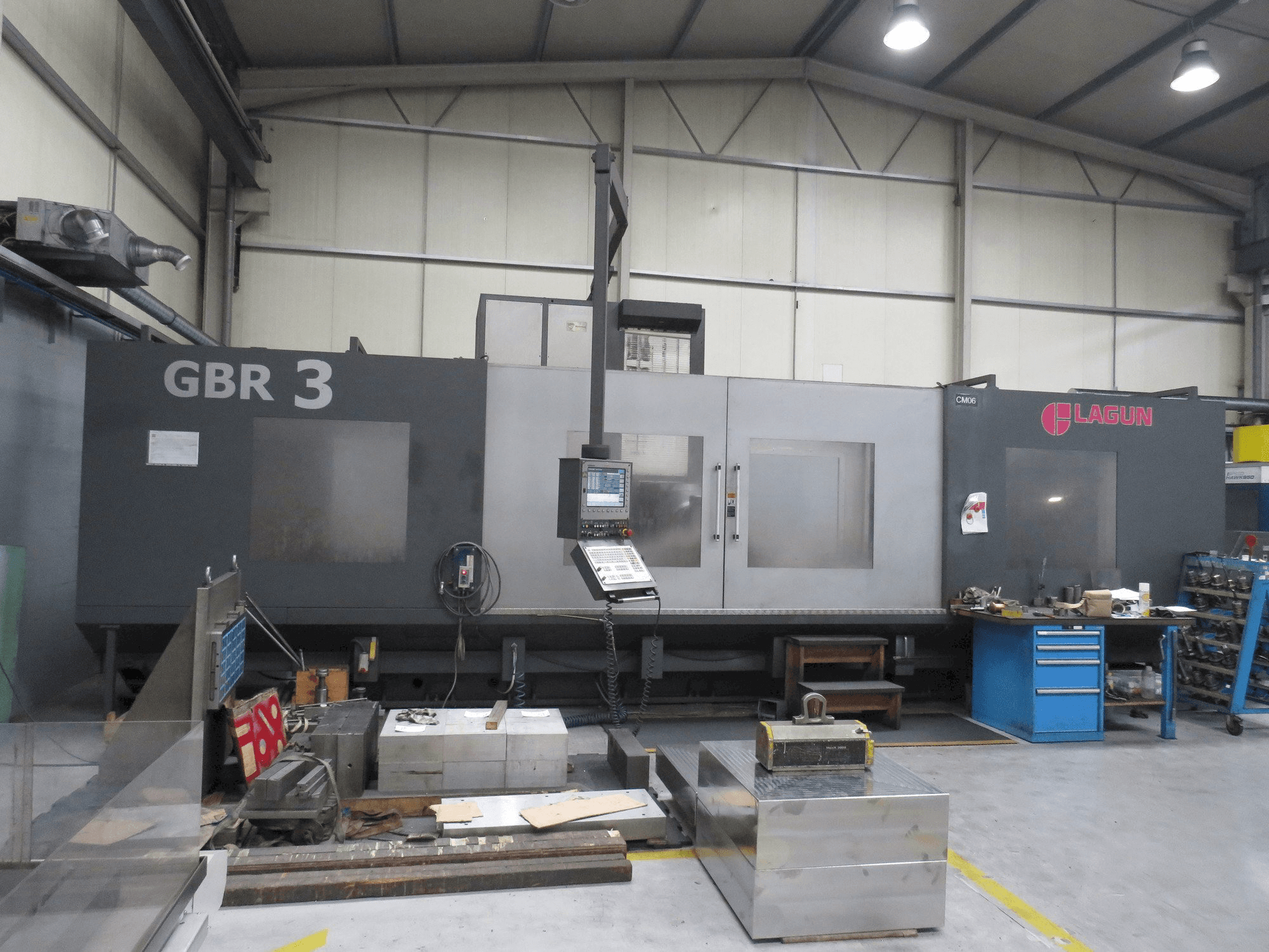 Koneen LAGUN GBR3 etunäkymä
