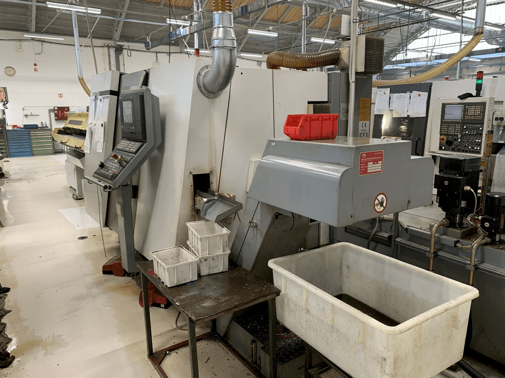 Koneen Gildemeister Twin 32 etunäkymä