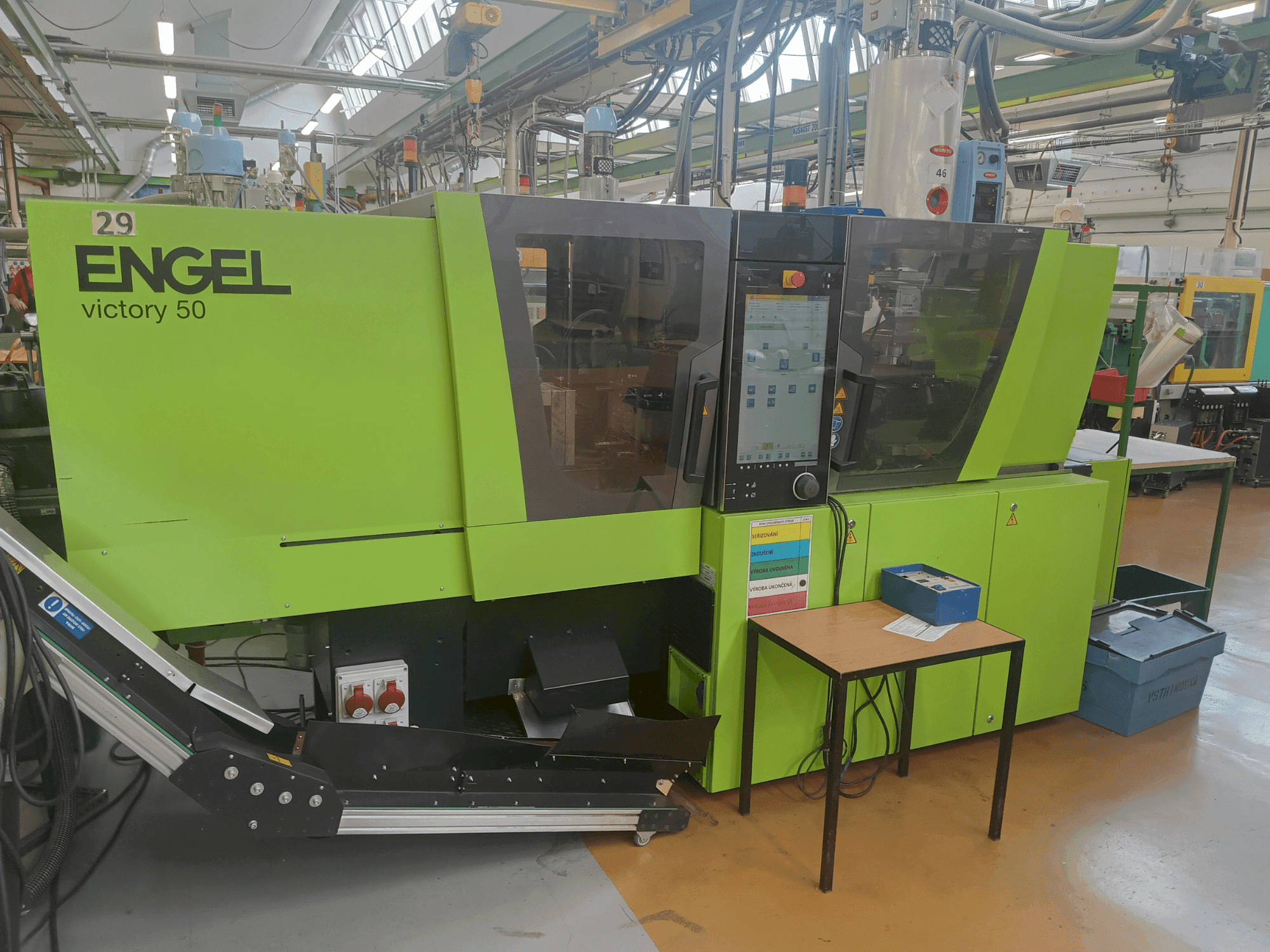 Koneen Engel Victory 200/50 spex etunäkymä