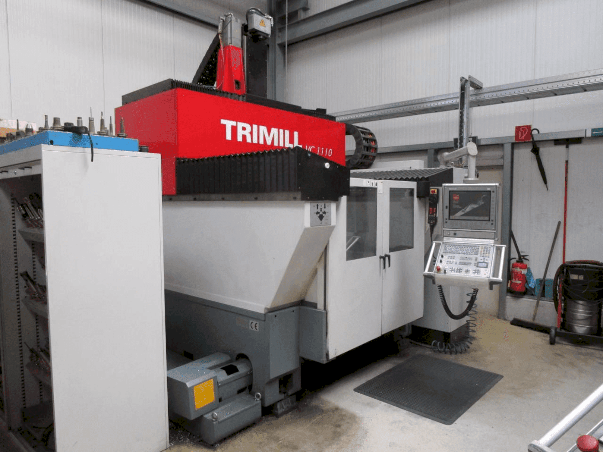 Koneen TRIMILL VC1110 etunäkymä