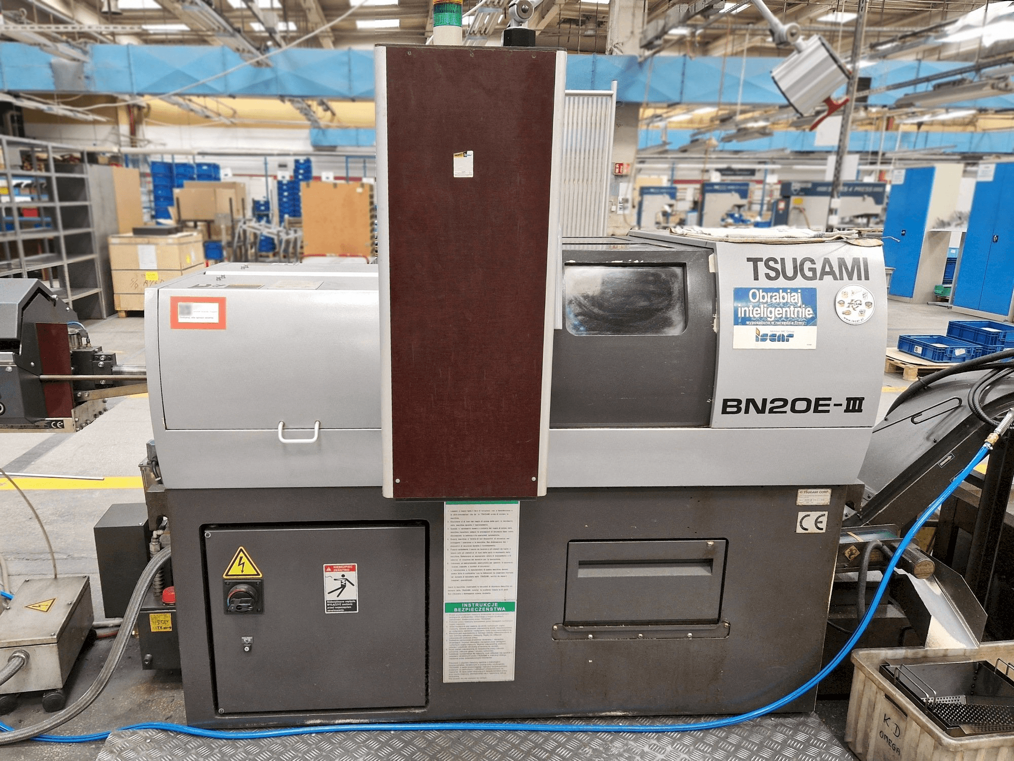 Koneen TSUGAMI BN20E-III etunäkymä