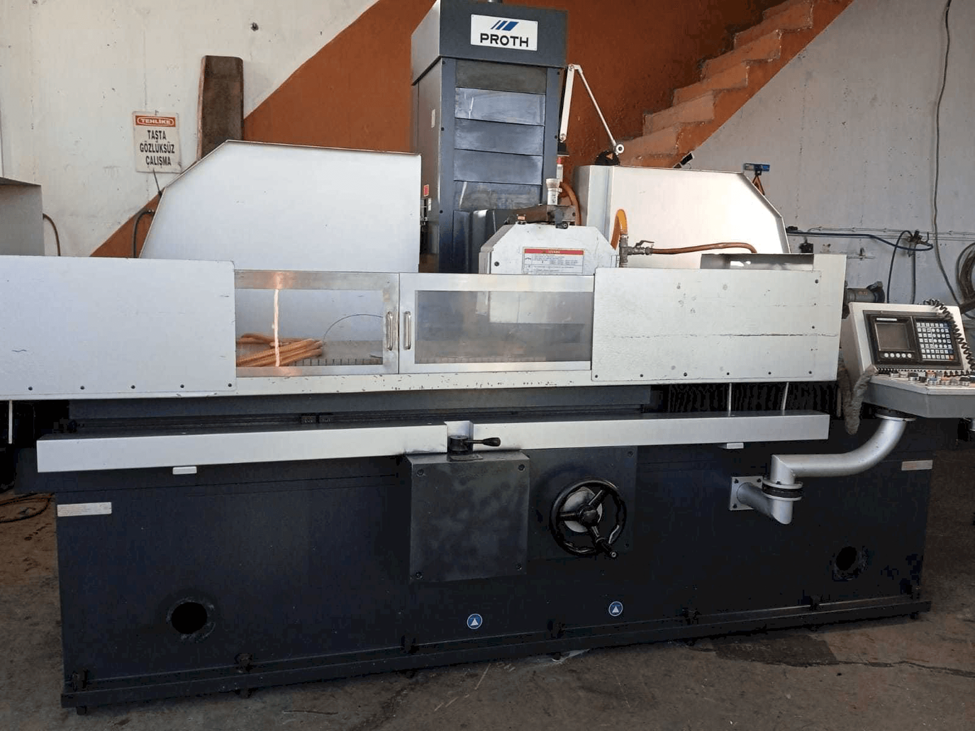 Koneen Proth PSGC-50100 AHR etunäkymä