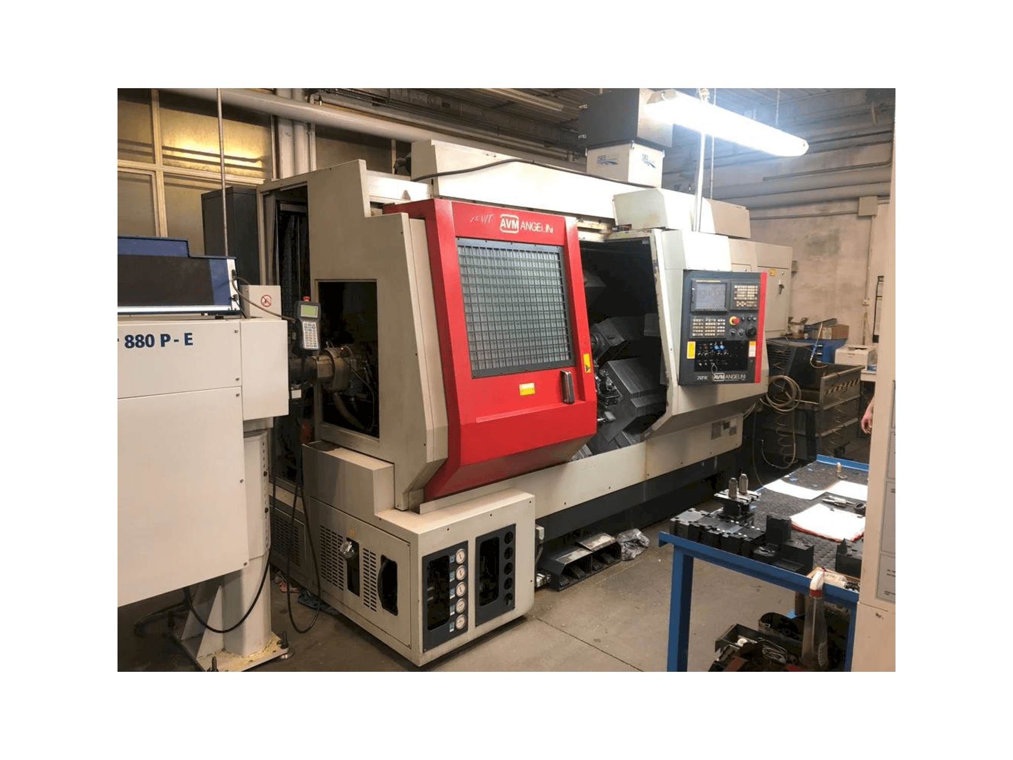 Koneen AVM Angelini Zenit etunäkymä