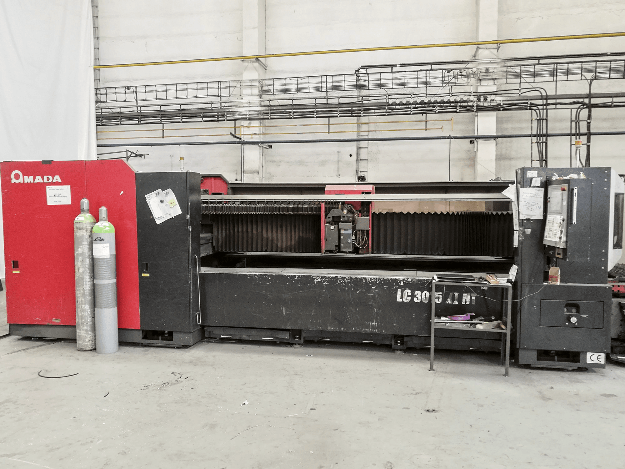 Koneen AMADA etunäkymä LC 3015 X1 NT
