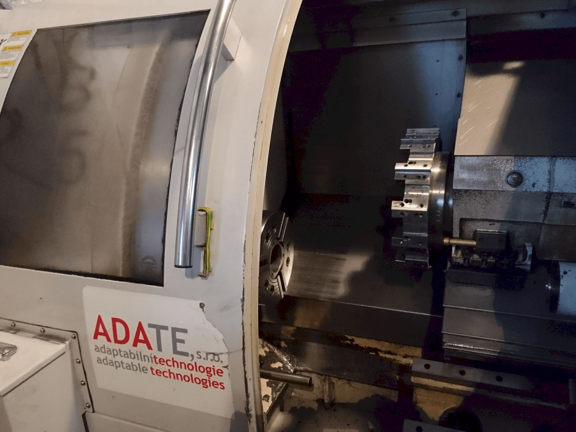 Koneen MICROCUT LT-65 etunäkymä