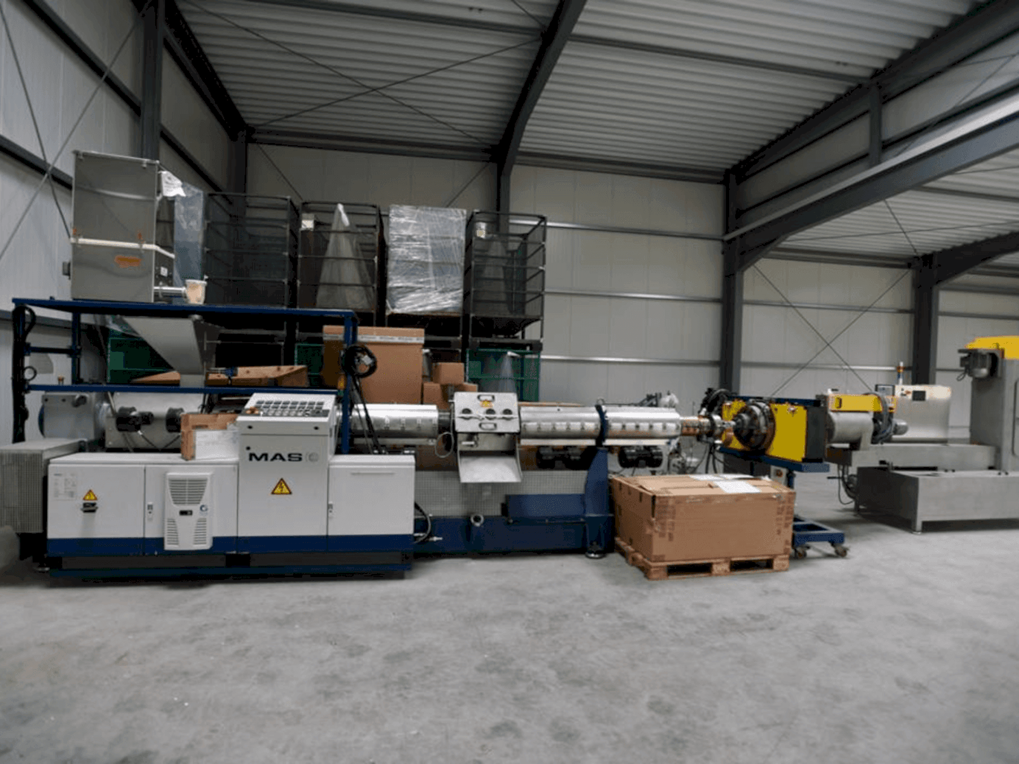 Koneen MAS 120E etunäkymä