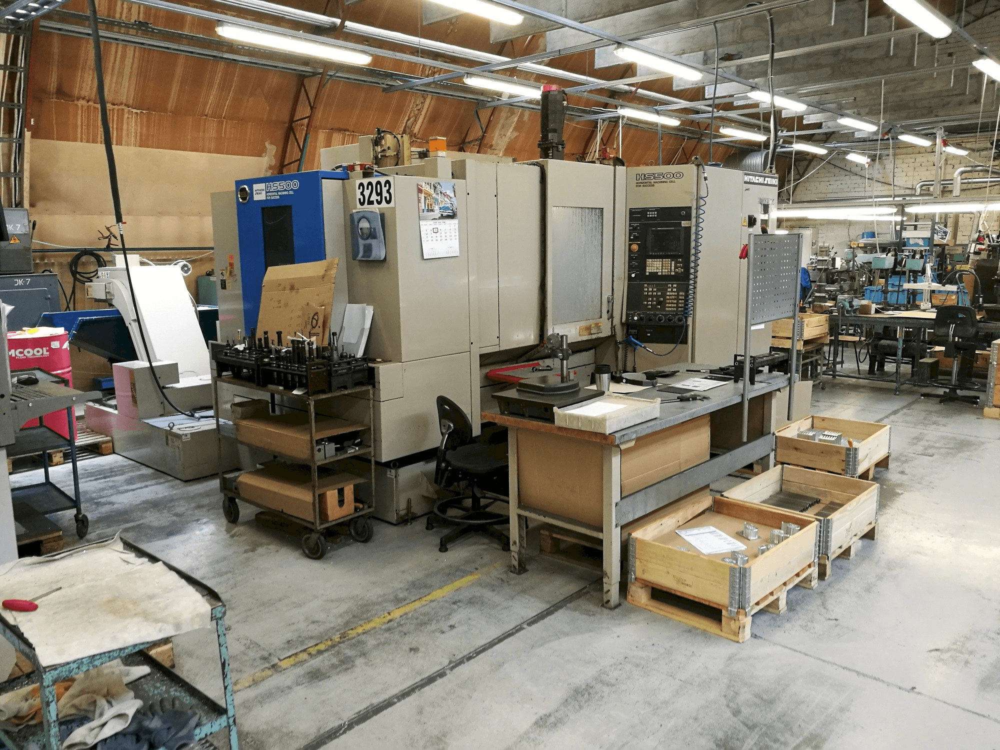 Koneen HITACHI SEIKI HS 500 etunäkymä