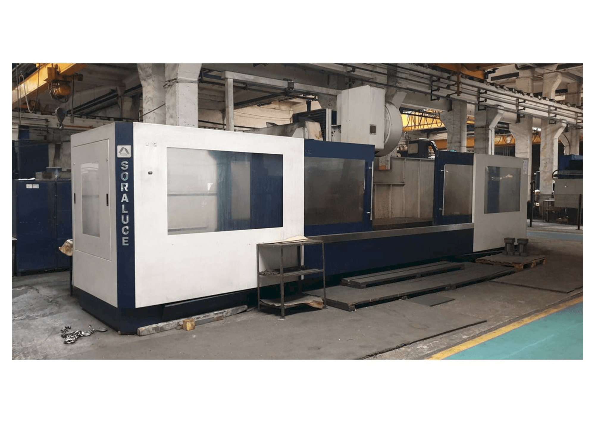 Koneen Soraluce TA 35 etunäkymä