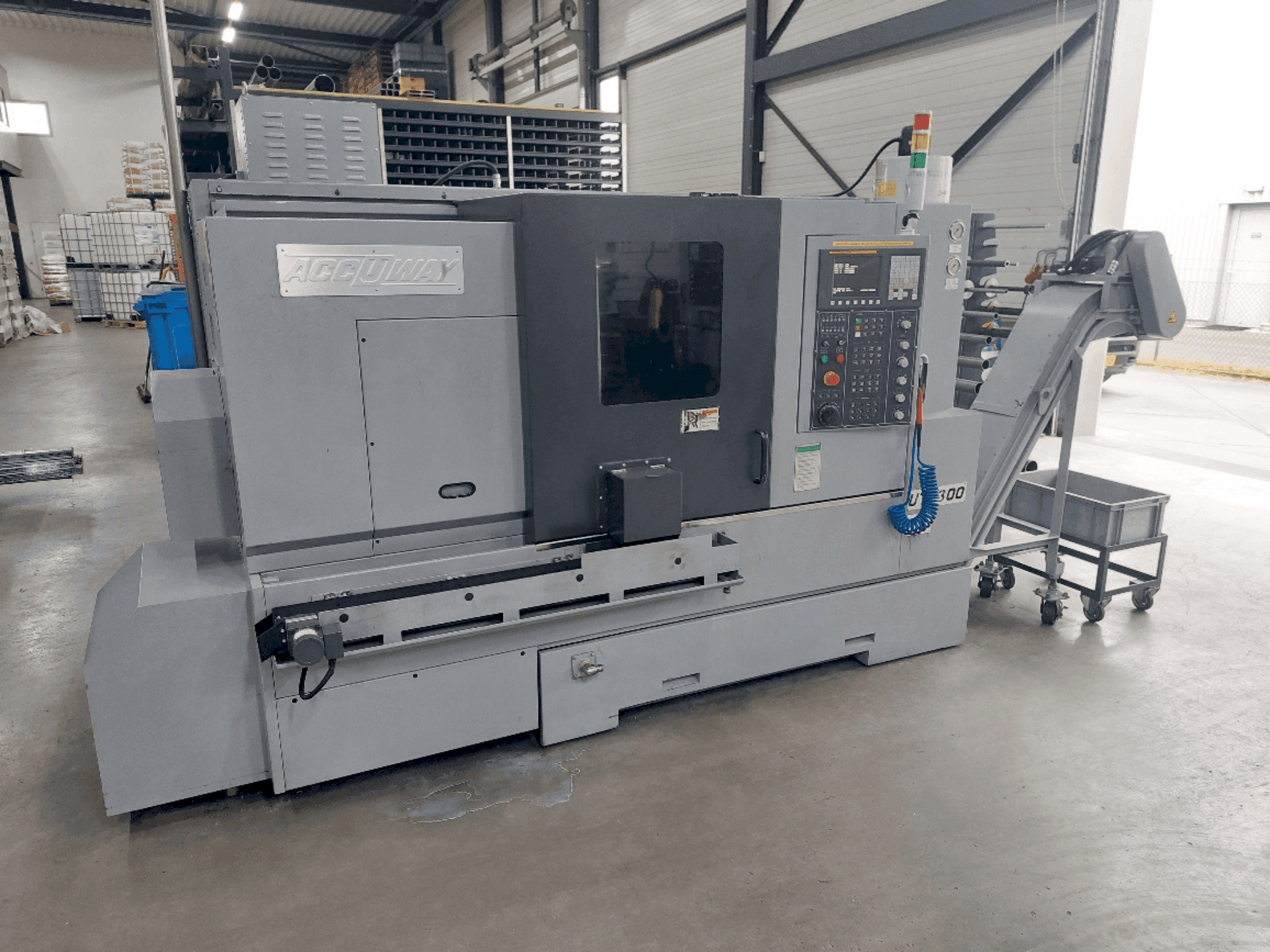 Koneen ACCUWAY UT-300 etunäkymä