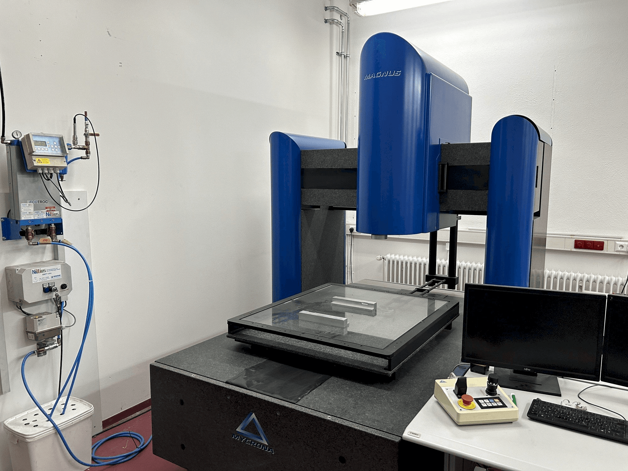 Koneen MYCRONA Magnus BL etunäkymä