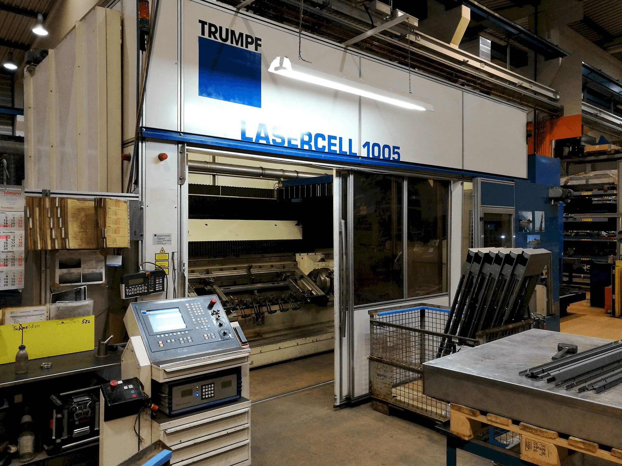 Koneen Trumpf vasen näkymä Lasercell TLC 1005